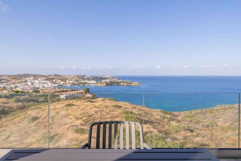 Endless View Luxury By The Sea Apartment