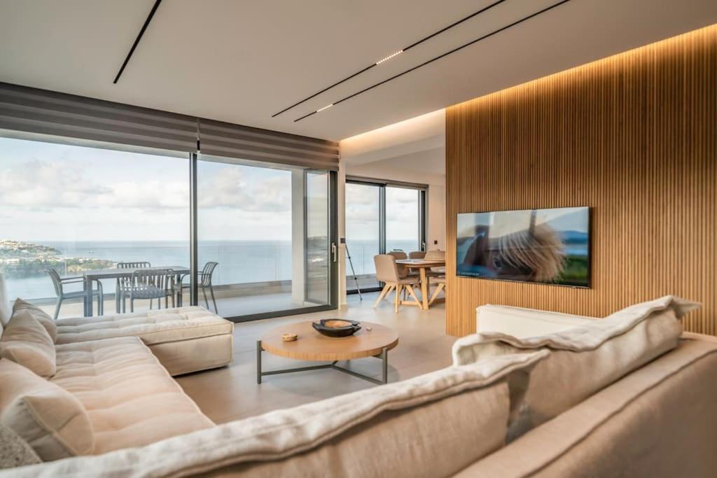 Apartment Endless View Luxury By The Sea *