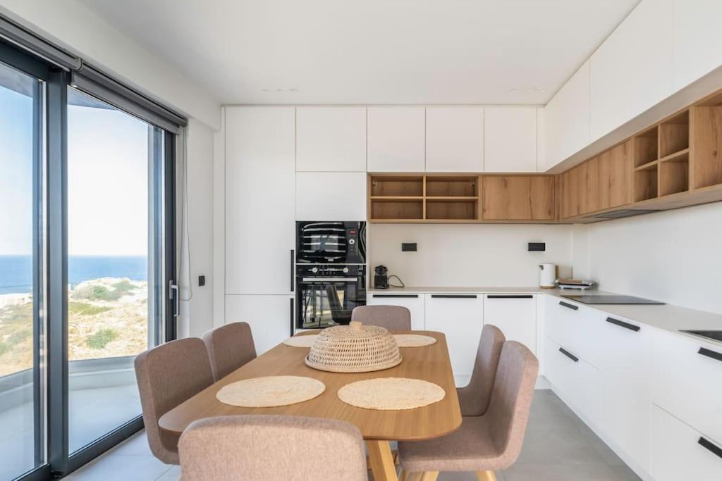Endless View Luxury By The Sea