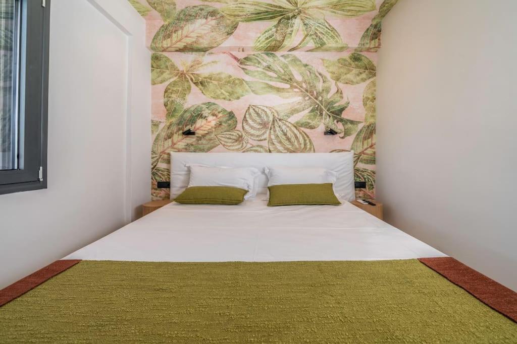 Endless View Luxury By The Sea Apartment Agia Pelagia (Crete)