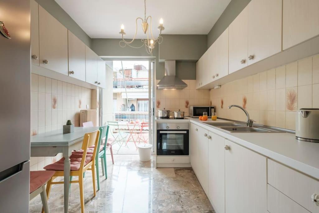 New: Margarita's Elegant & Cozy Apartment