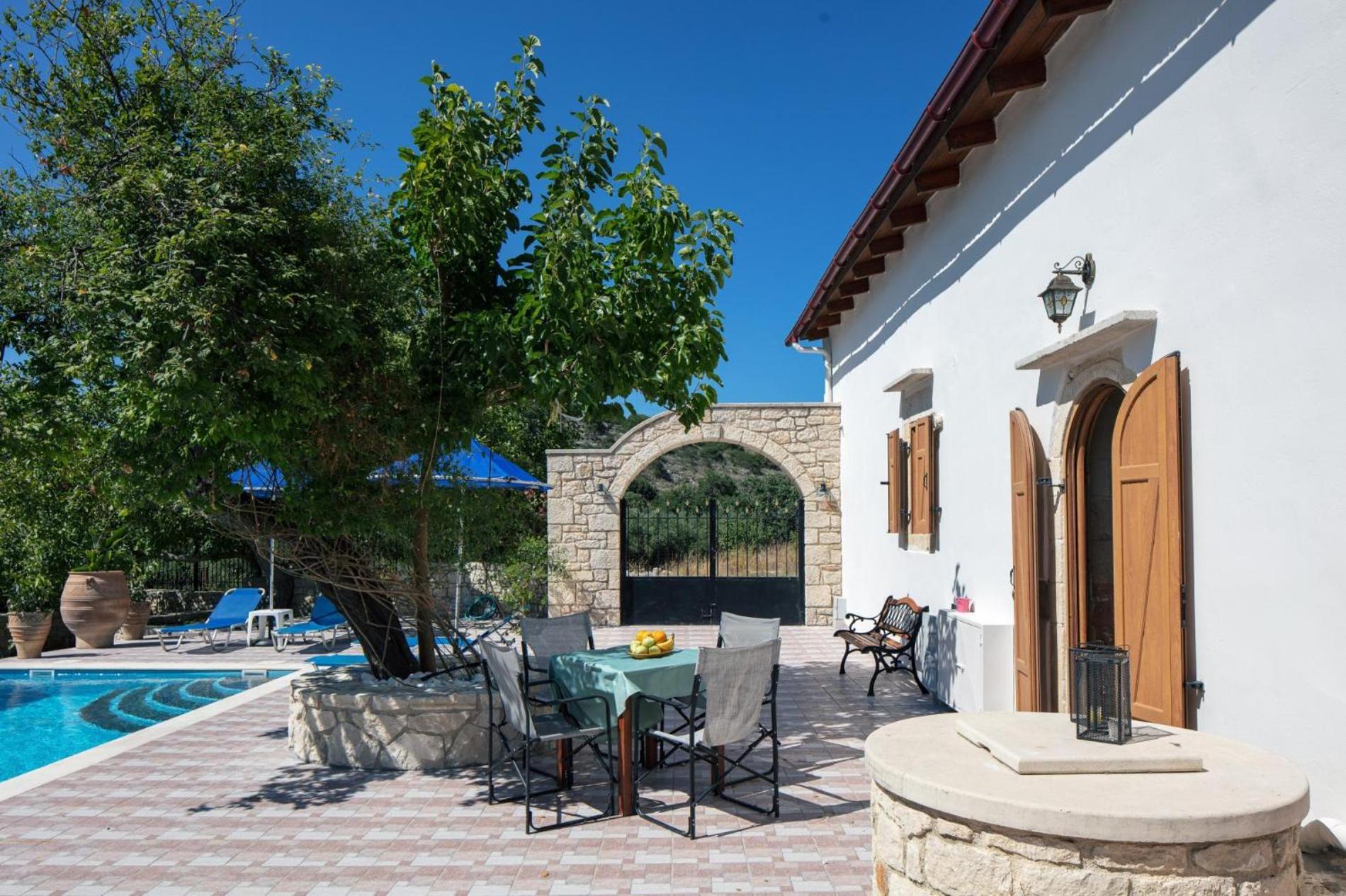 Villa Silver Gem With Private Pool