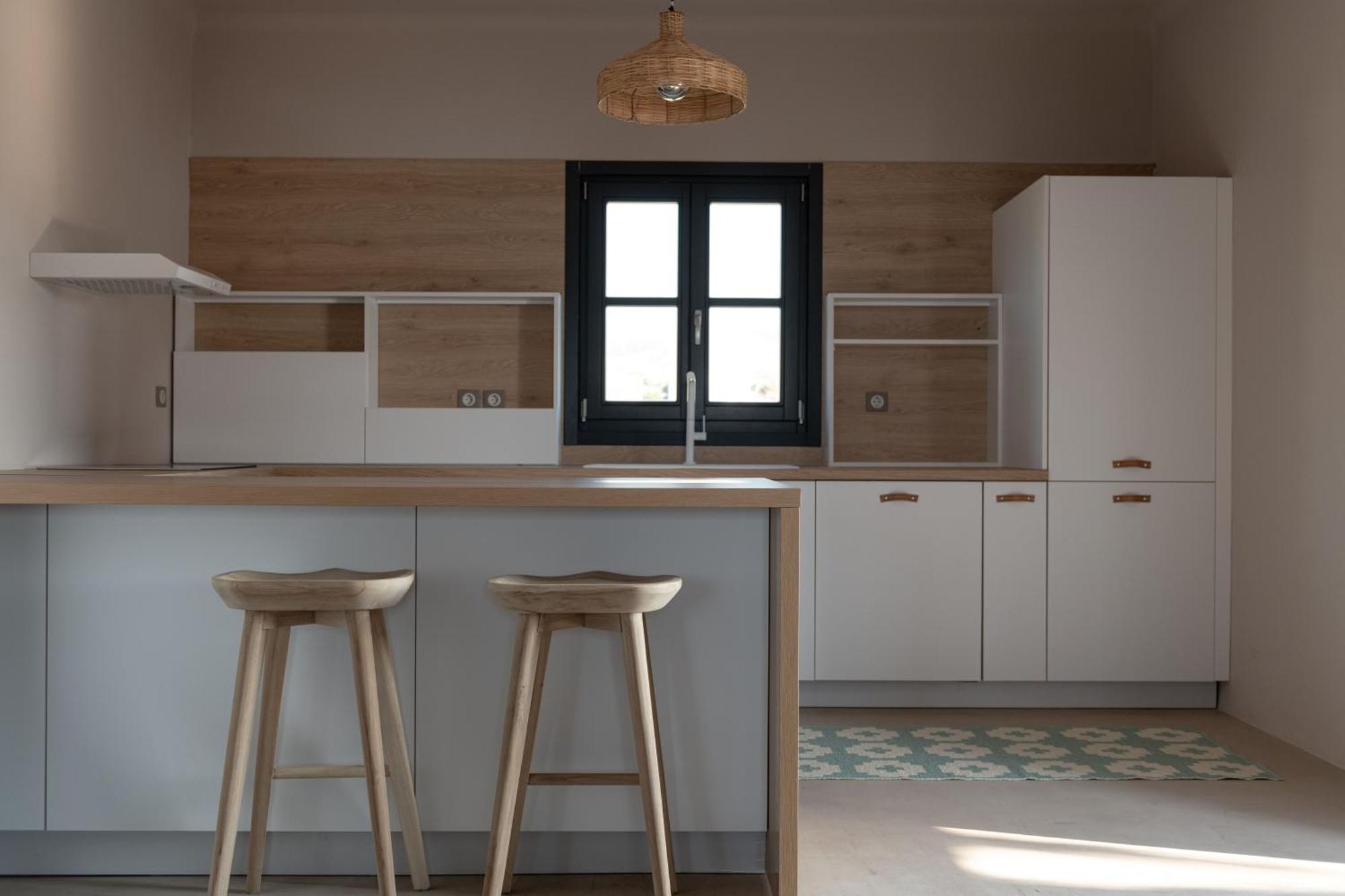Art Group Living Apartment