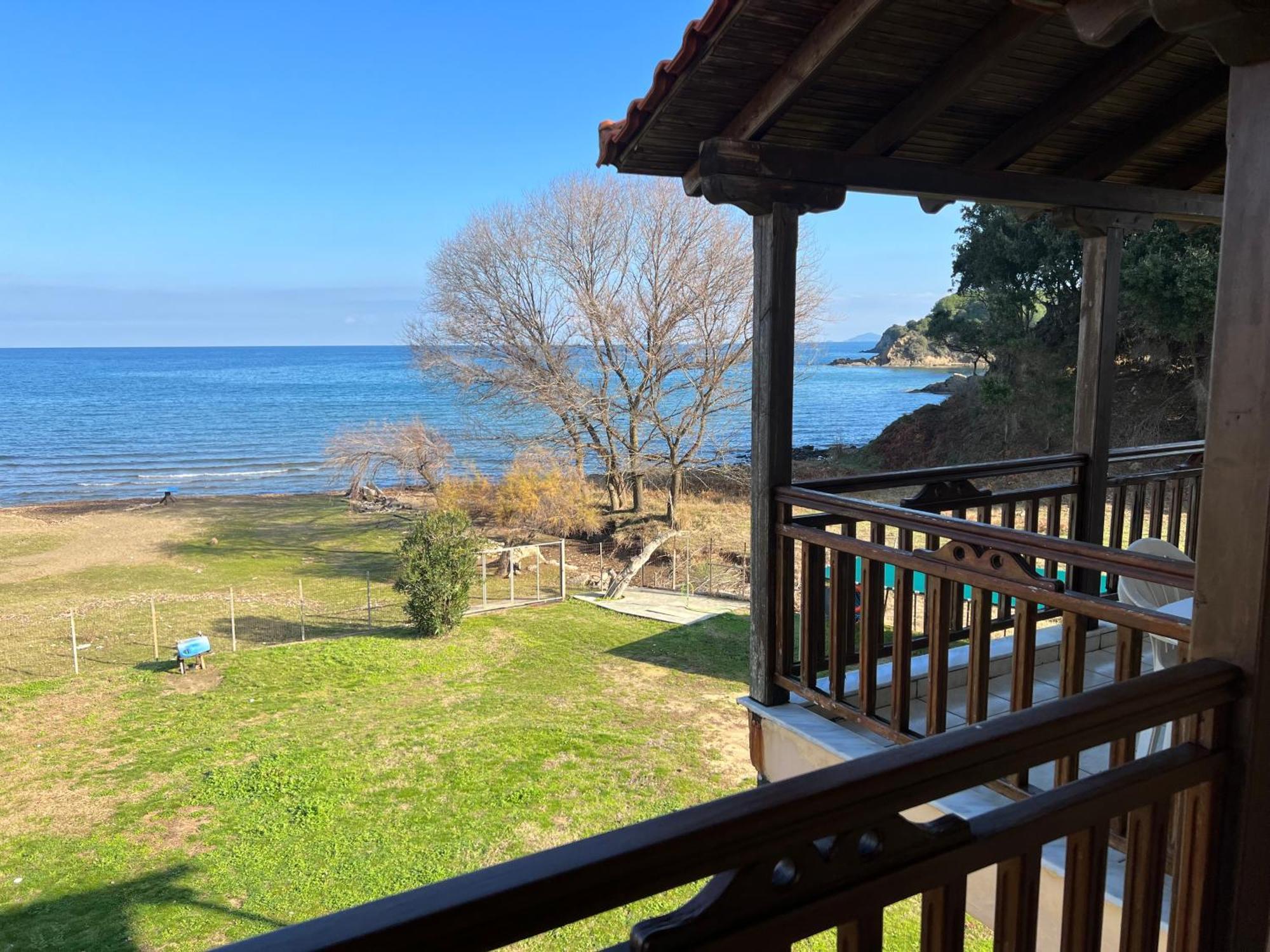 Stathis Beachfront Ierissos