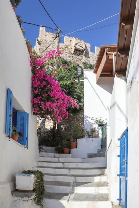 Tower Of Dellarokas Melanes