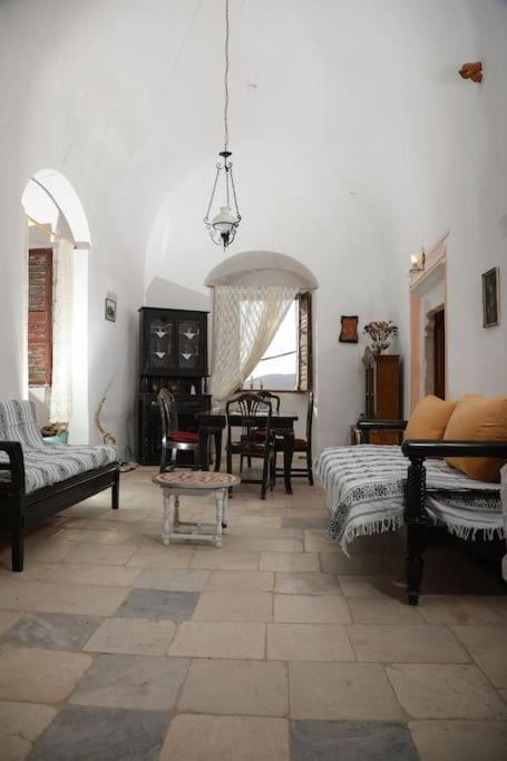 Tower Of Dellarokas Holiday home Melanes
