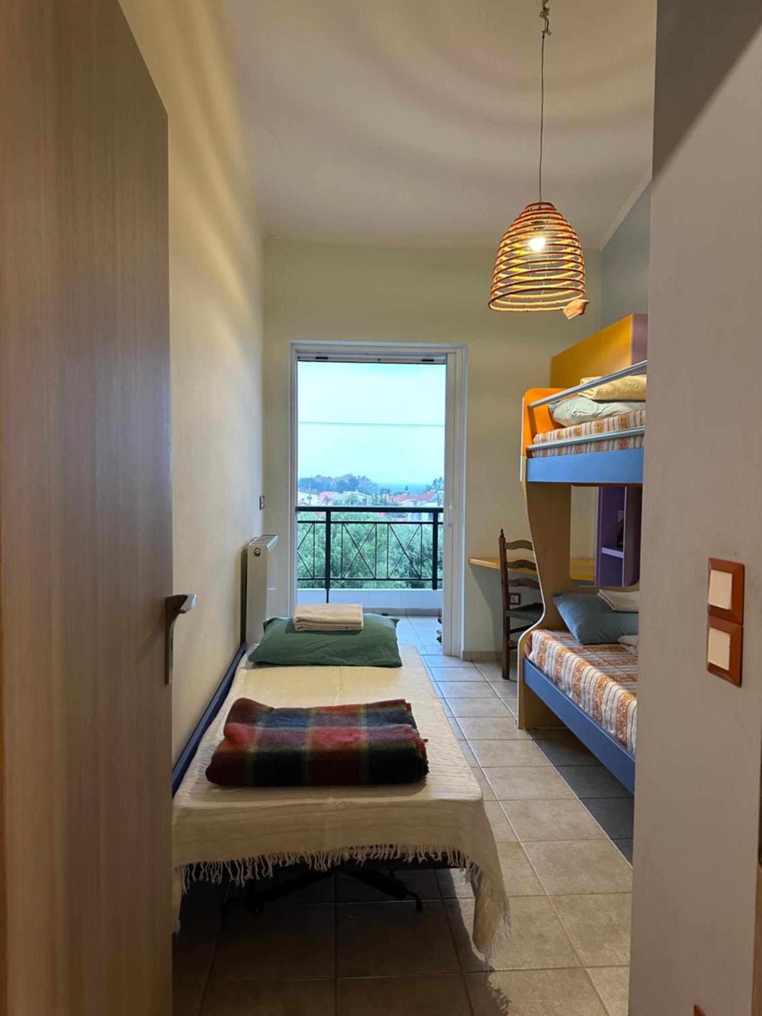 Homestay με ησυχία και θέα *