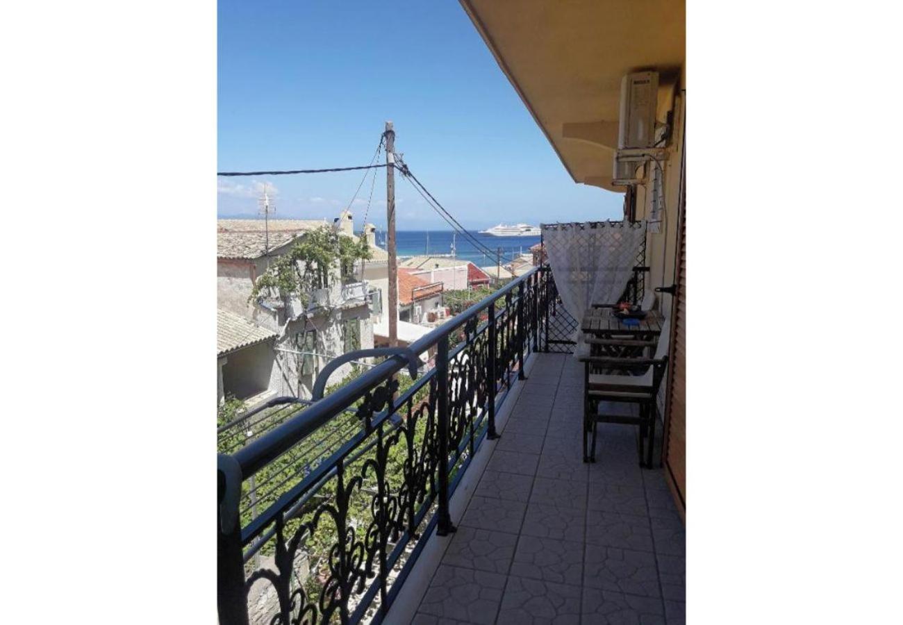 Lefkas Apartment *