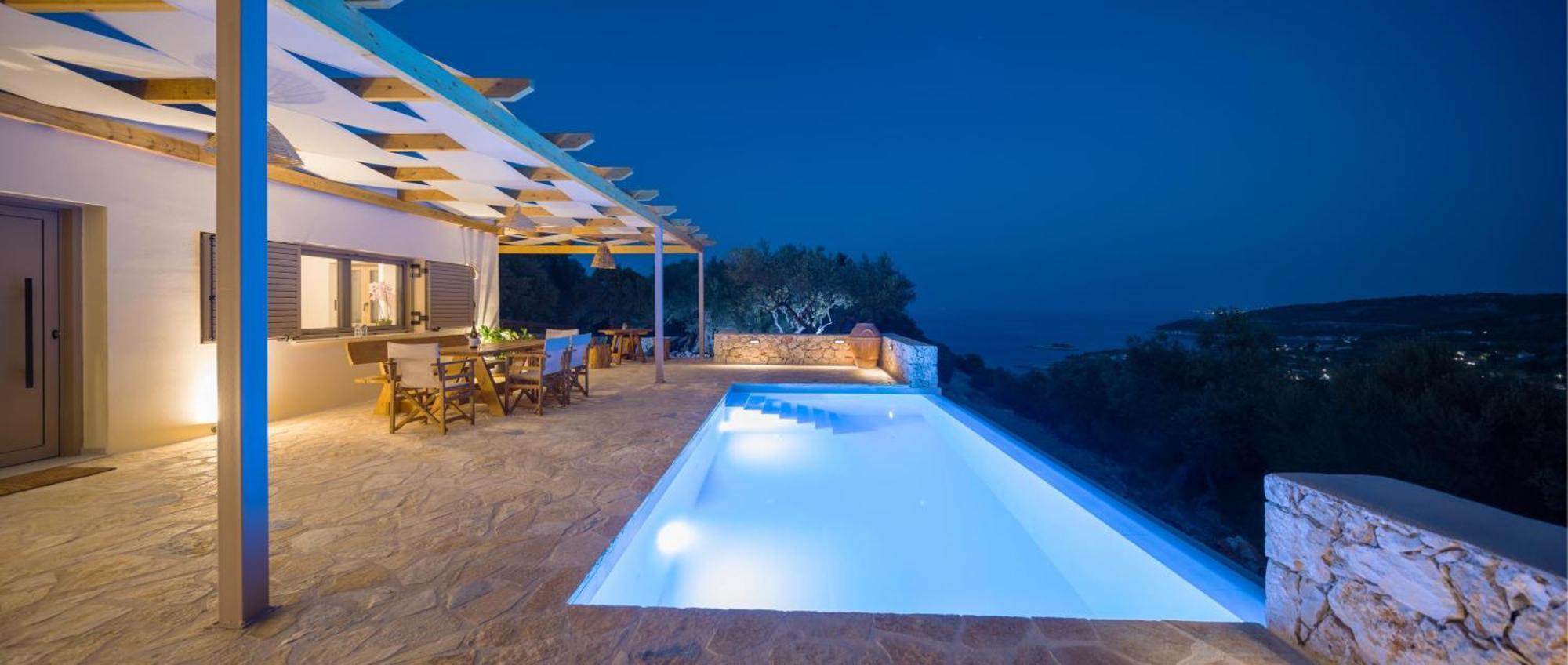 Villa Seva Sea View - Perfect For Romantic Getaways With Pool And Sunrise & Sea Views