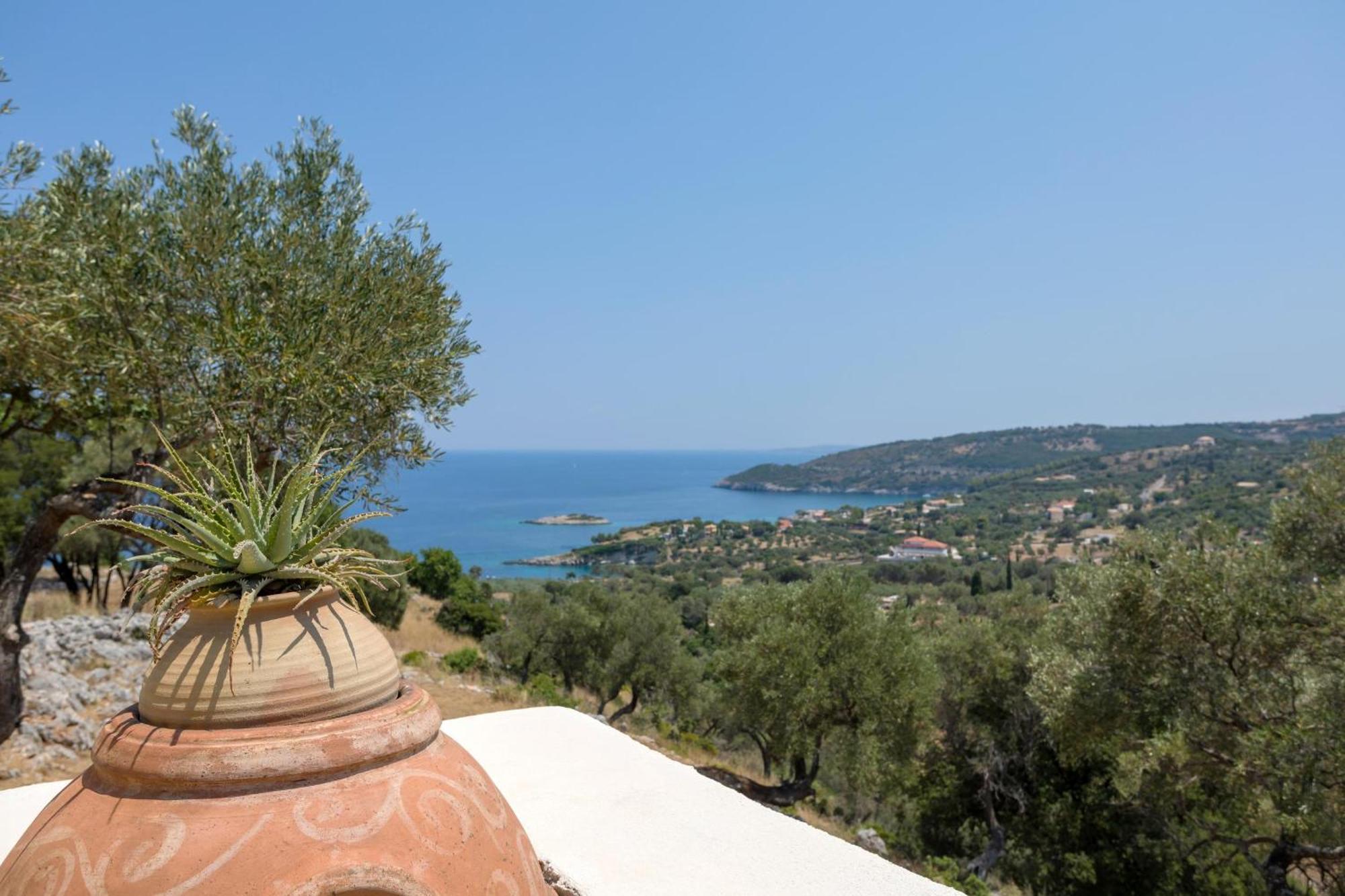 Seva Sea View - Perfect For Romantic Getaways With Pool And Sunrise & Sea Views * Skinaria