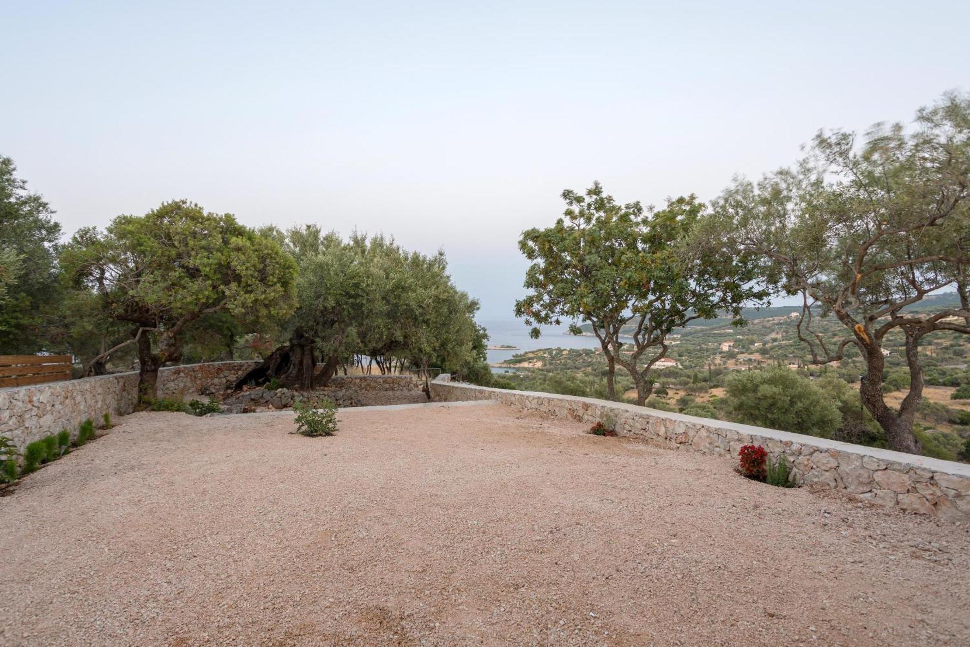 Seva Sea View - Perfect For Romantic Getaways With Pool And Sunrise & Sea Views * Skinaria