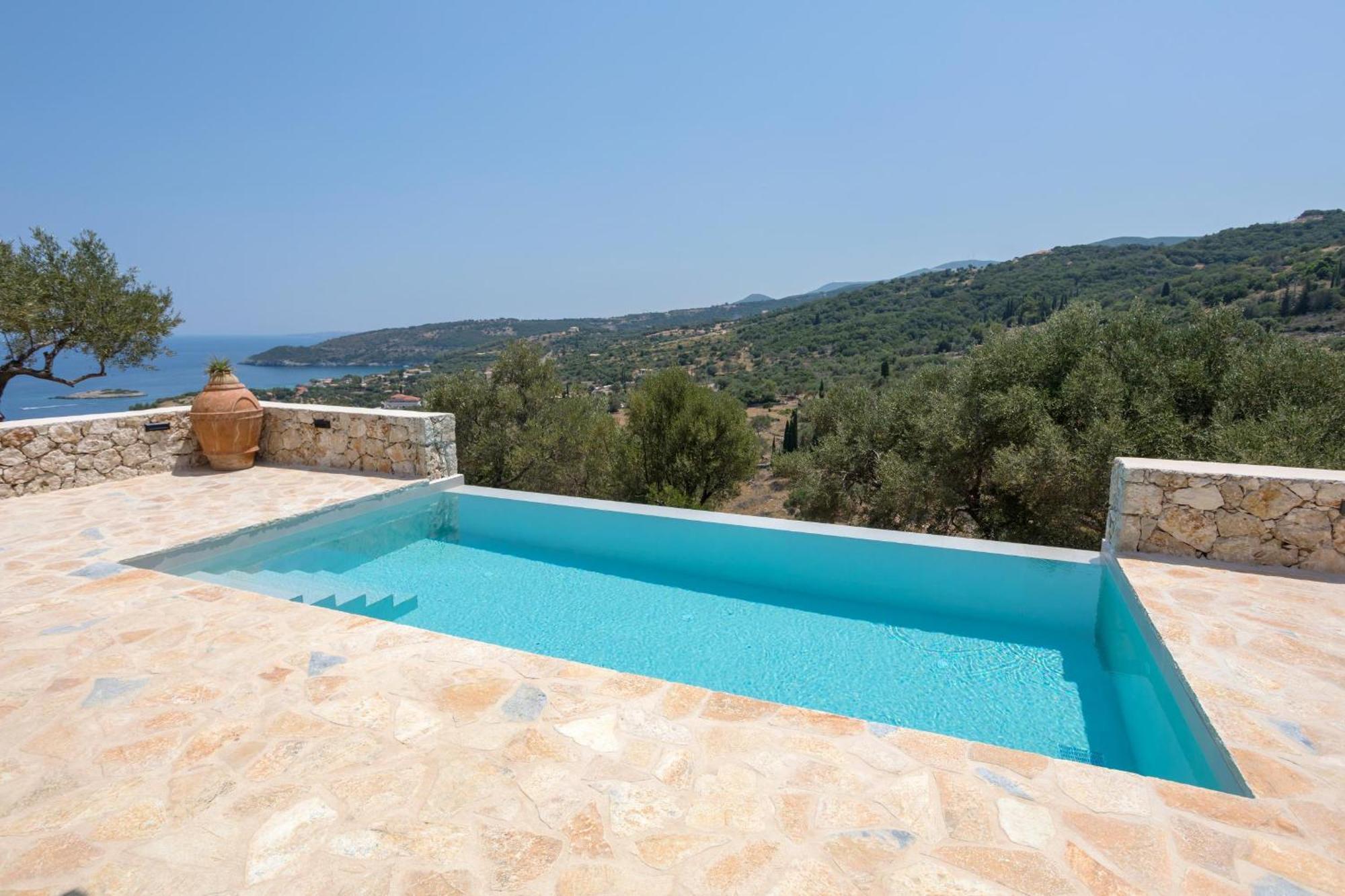 Seva Sea View - Perfect For Romantic Getaways With Pool And Sunrise & Sea Views * Skinaria
