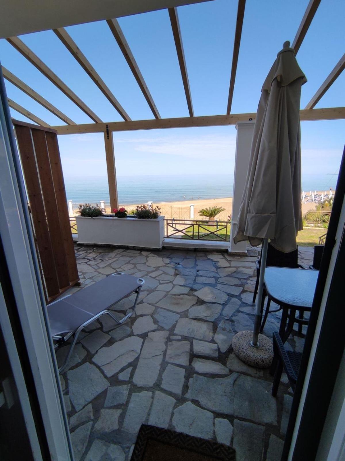 Nereides Aparthotel Agios Gordios (Corfu)