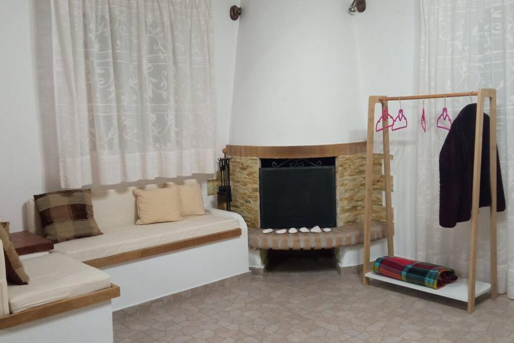 Sweet Milos Apartment