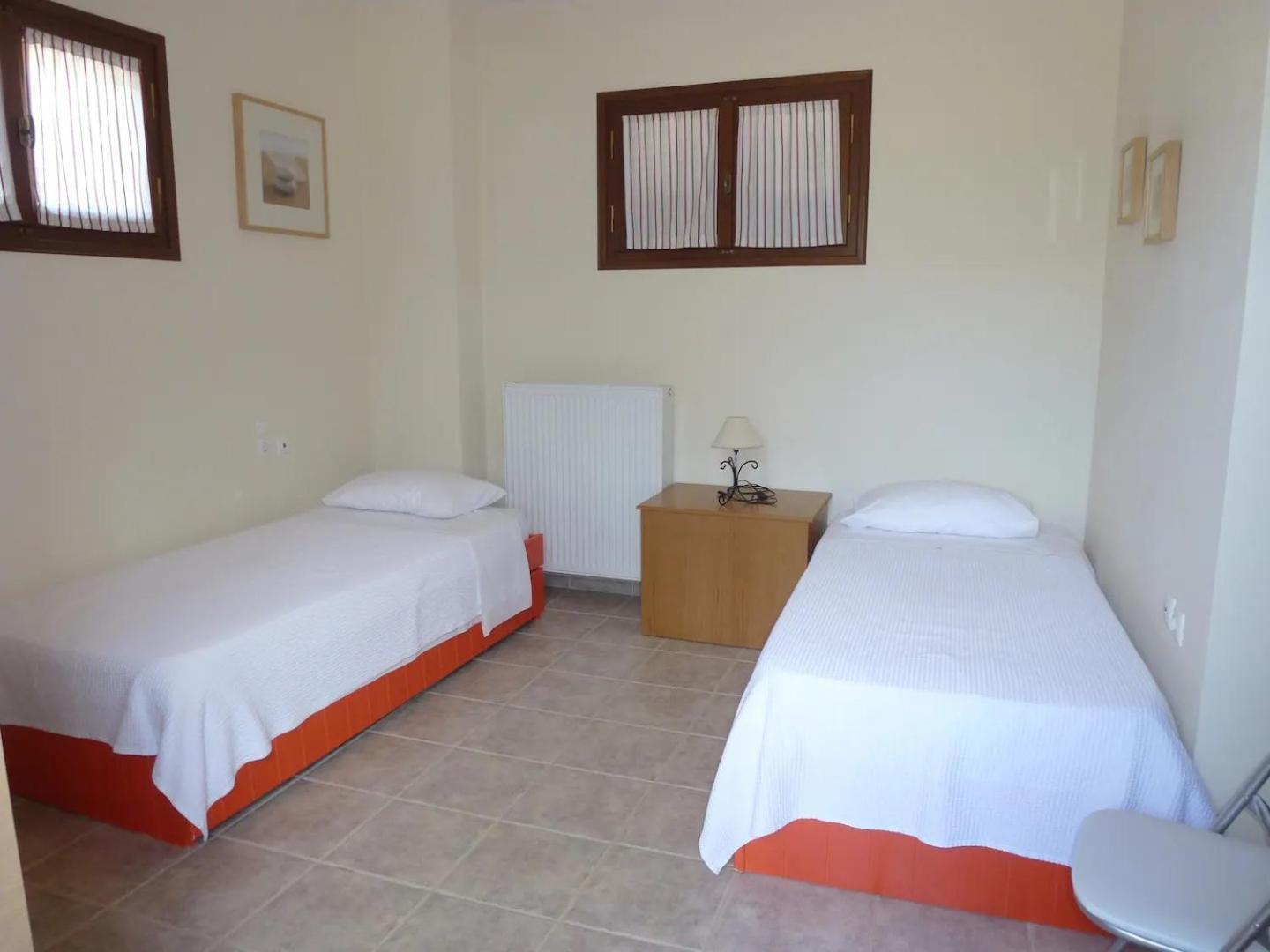 Apartment Karantonis House Leonidio