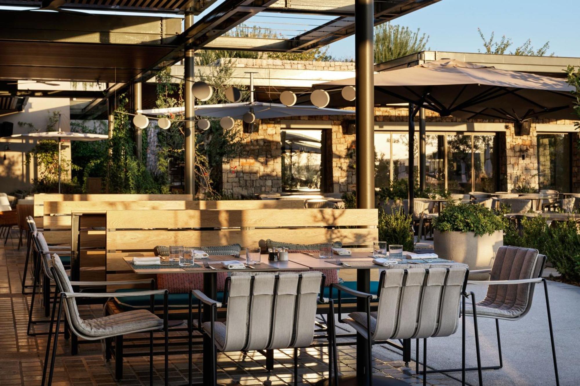 Hotel W Costa Navarino (adults Only) 5*