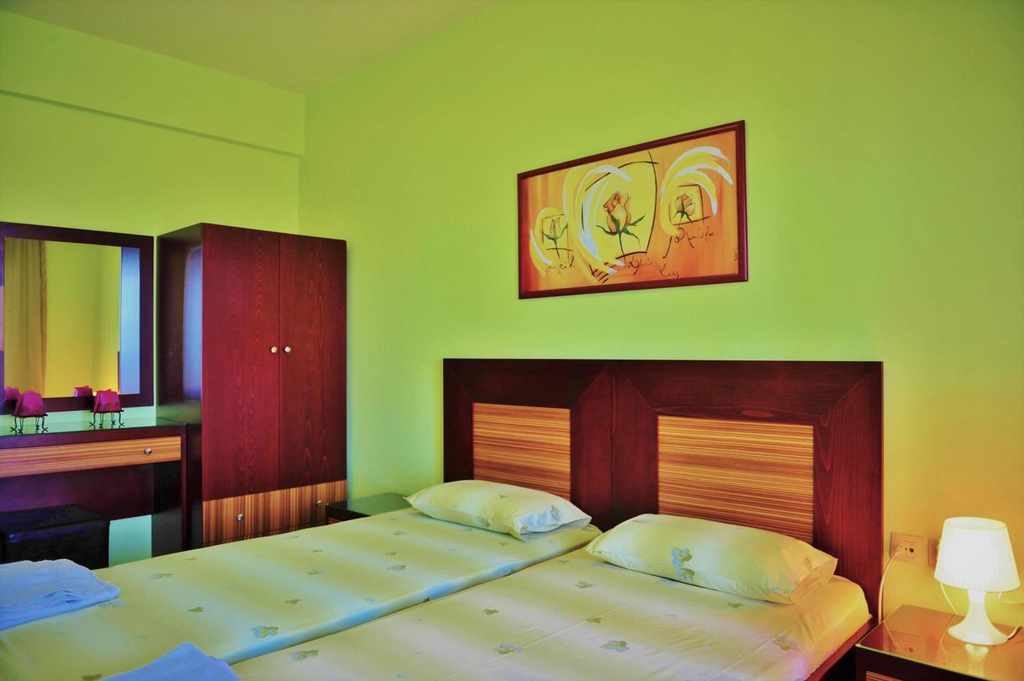 Sunday Apartment Gerakini