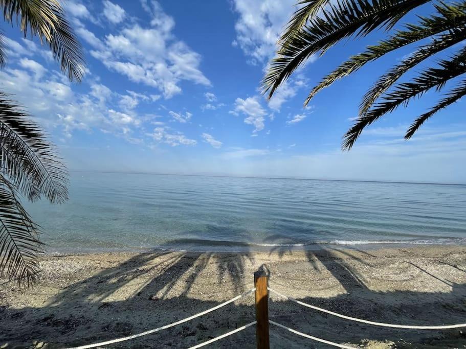Thalassa-seafront Family Apartment *