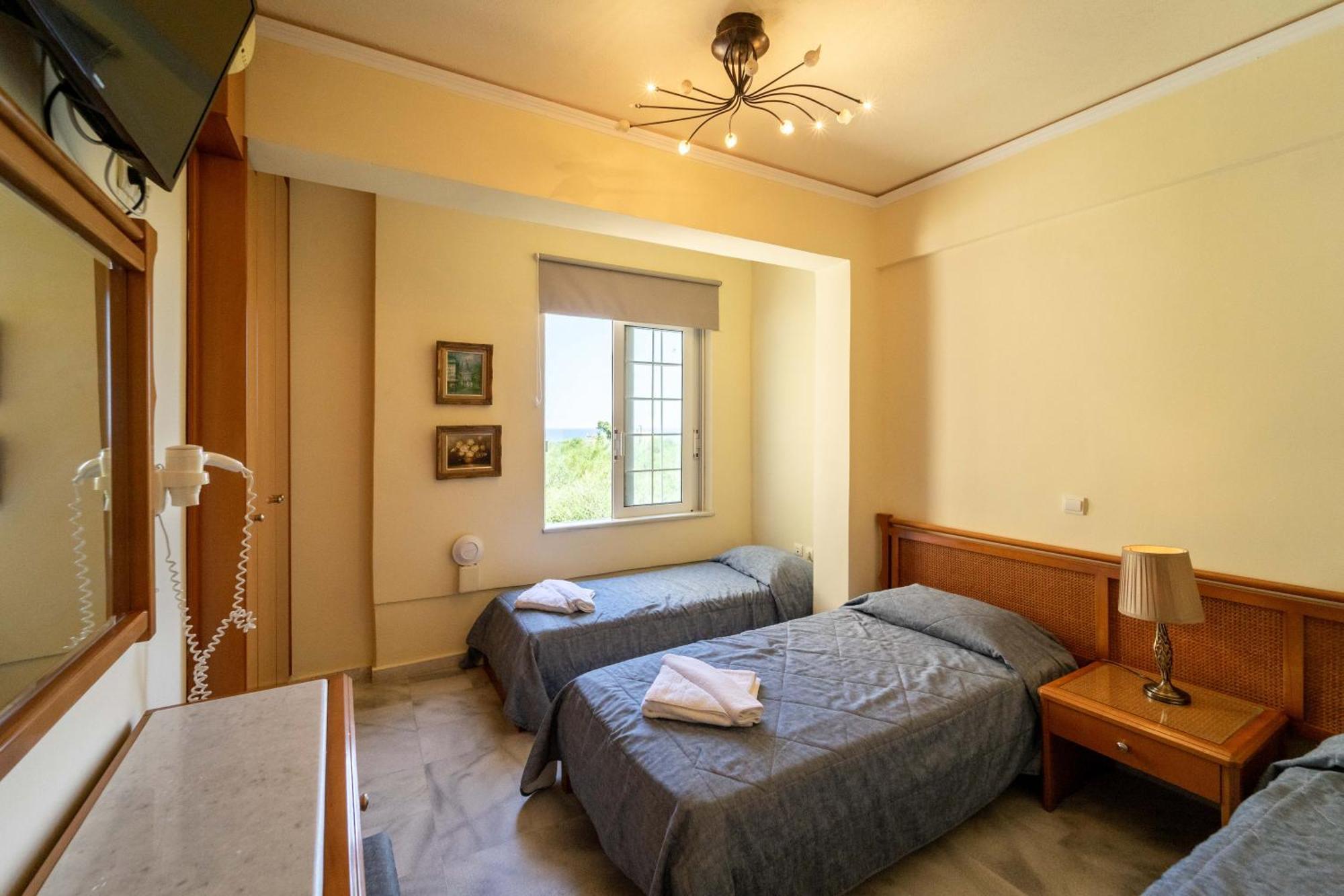 Futura Aparthotel Maleme (Crete)
