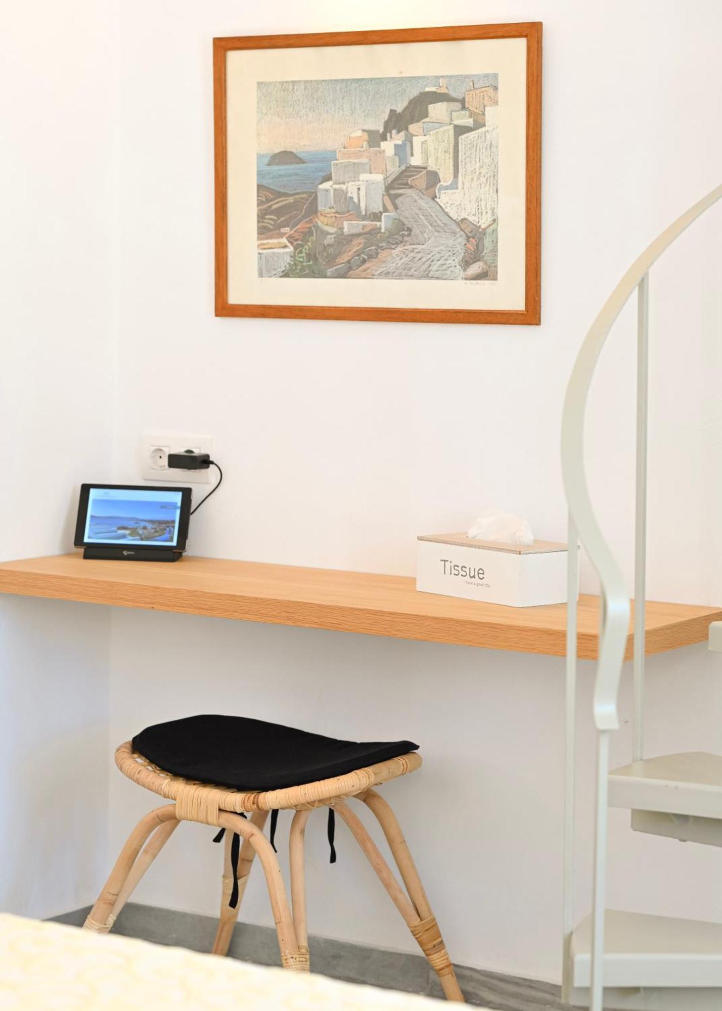 Agnanti & 5* Parikia (Paros)