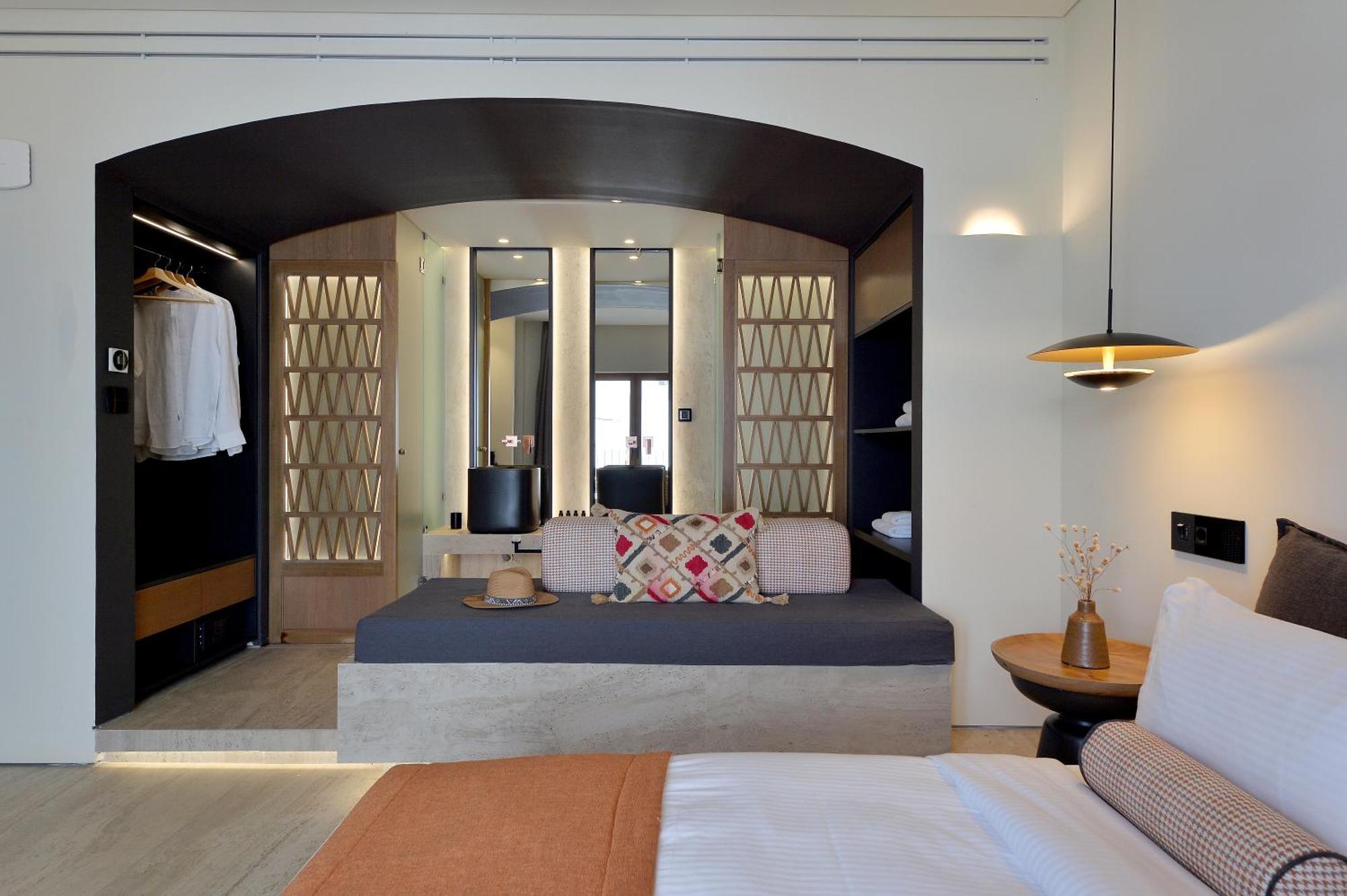 Aktaion Boutique & 3* Skala (Agistri)