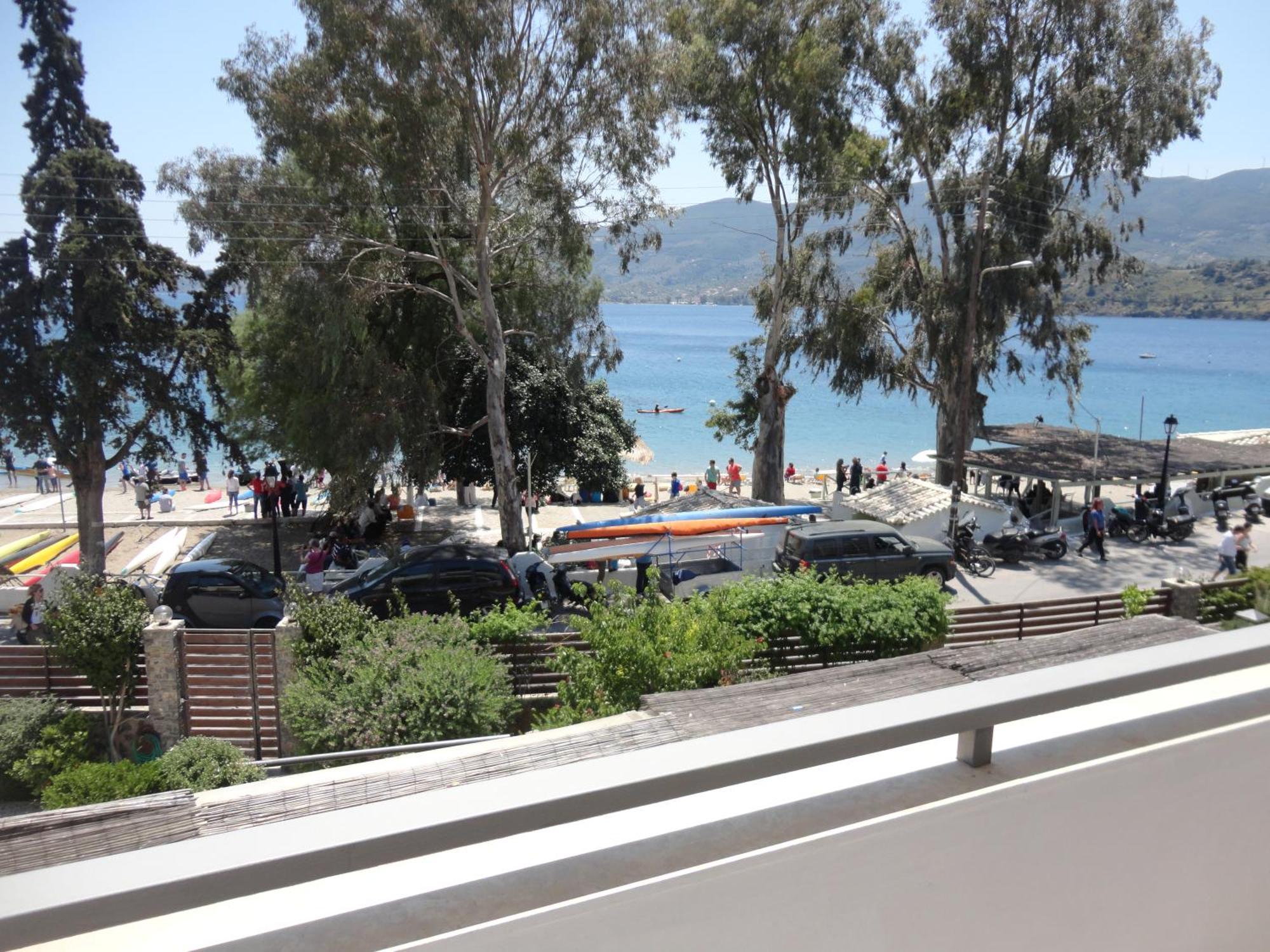 New Aegli Hotel 4*