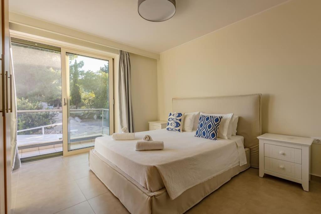 Leonardo, With Superb Views * Lygia (Lefkada)