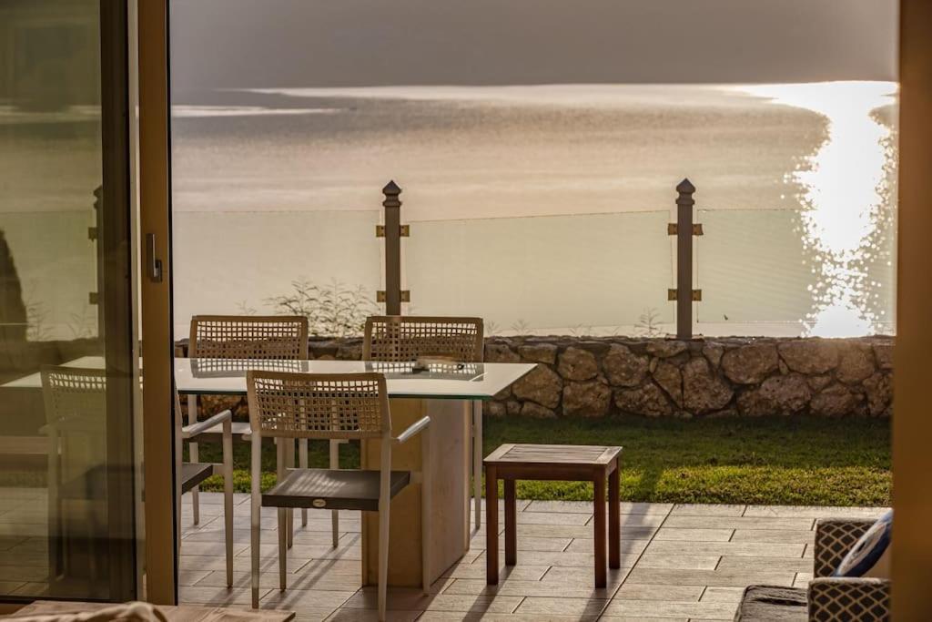 Leonardo, With Superb Views Villa
