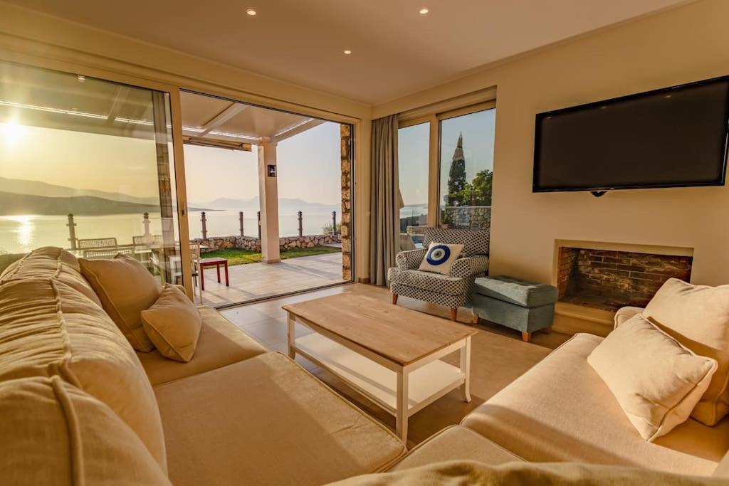 Villa Leonardo, With Superb Views