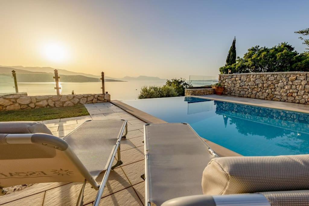 Villa Leonardo, With Superb Views *