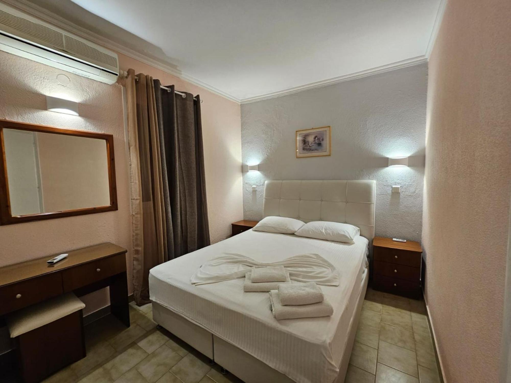 Apartment Type Aa5rcocomat Bed Quality