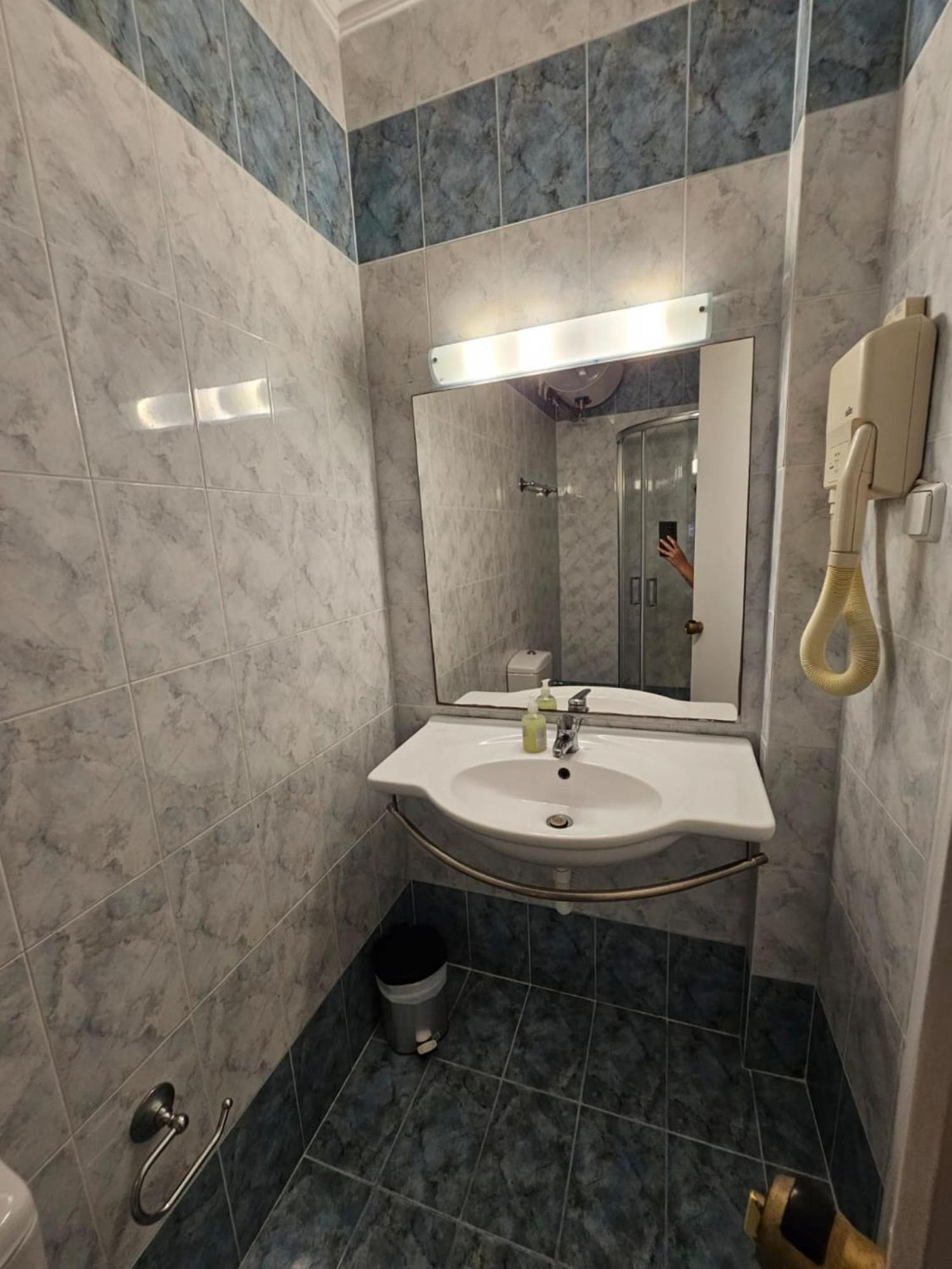 Type Aa5rcocomat Bed Quality Apartment *