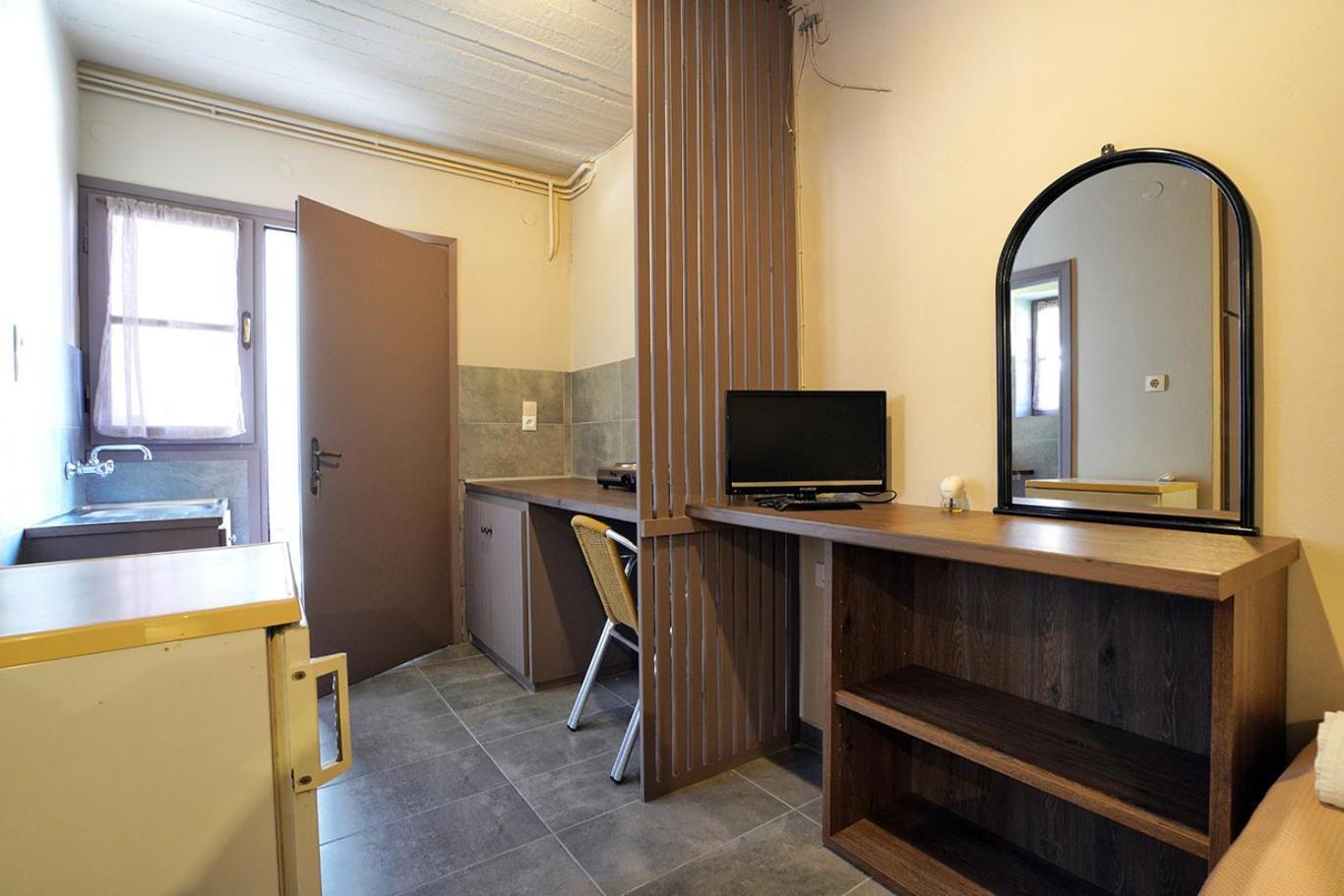 Alekos Aparthotel Diakofti