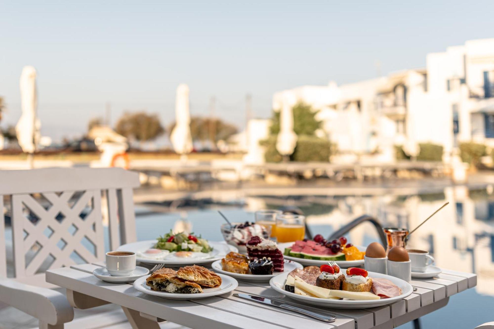 Naxos Hotel