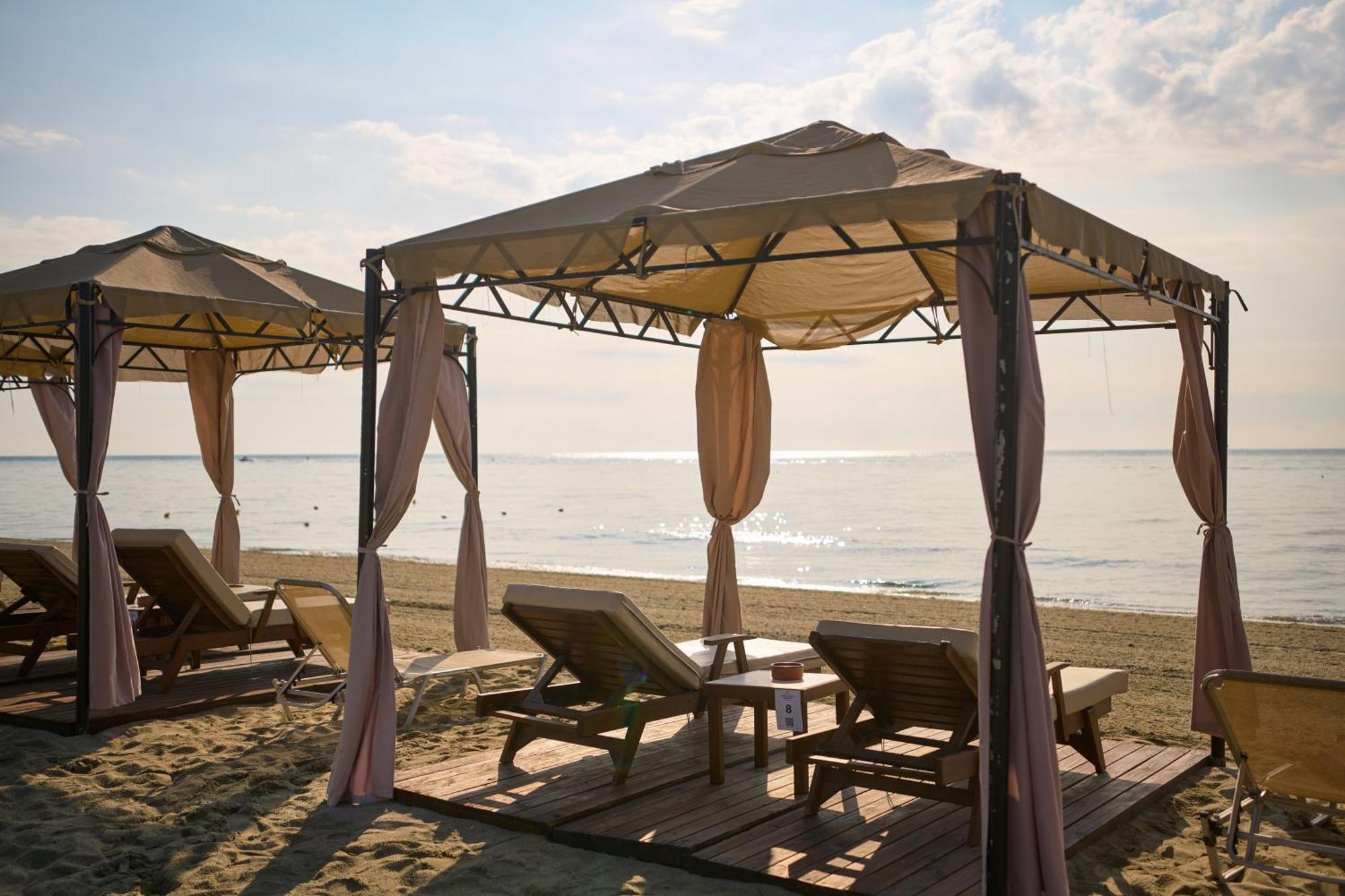 Resort Mediterranean Village & 5*