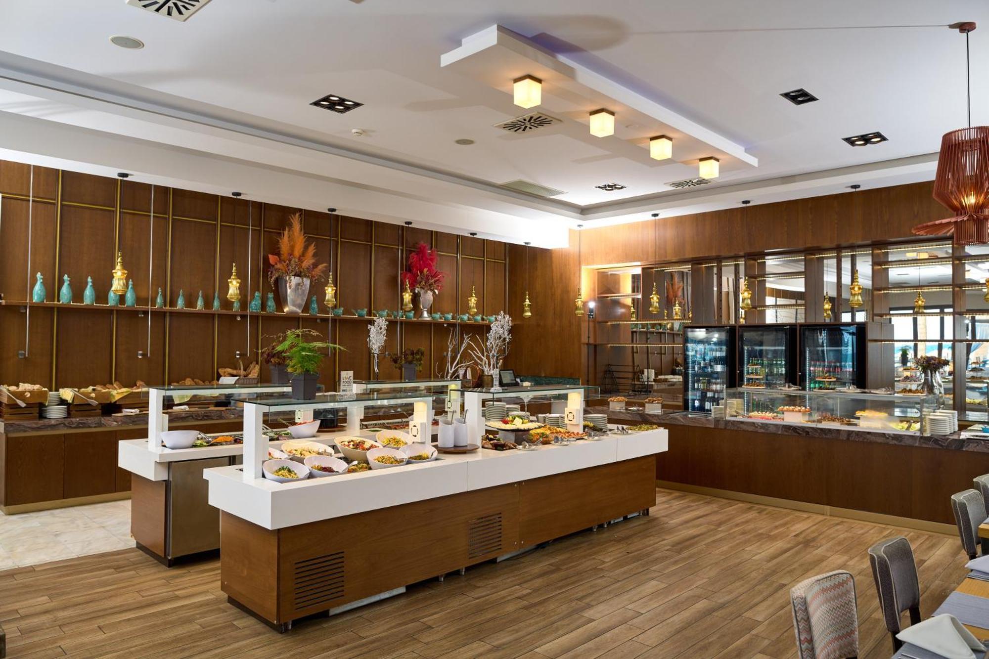 Resort Mediterranean Village &