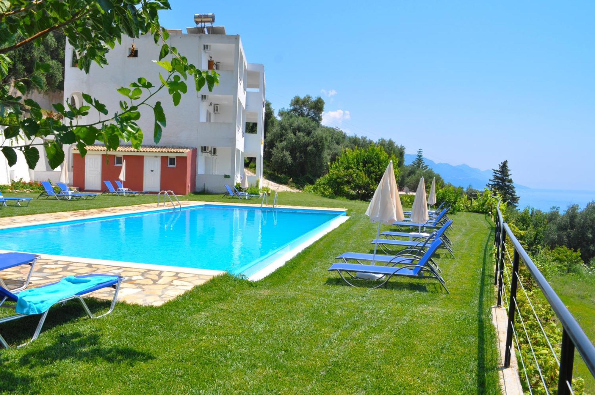 And With Swimming Pool And Sea View In Beach, Corfu Apartment *