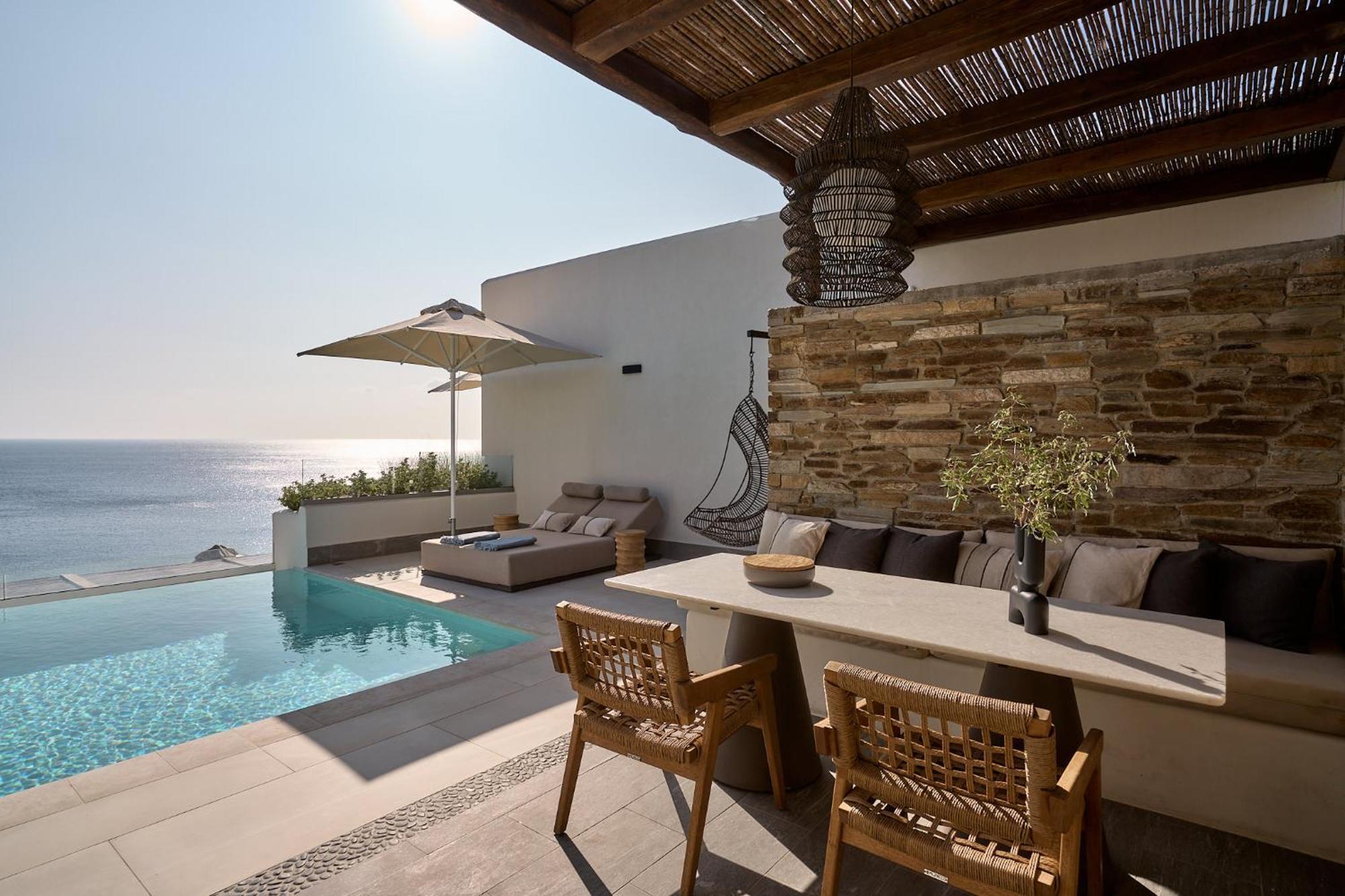 Hotel Ios Grand Pool