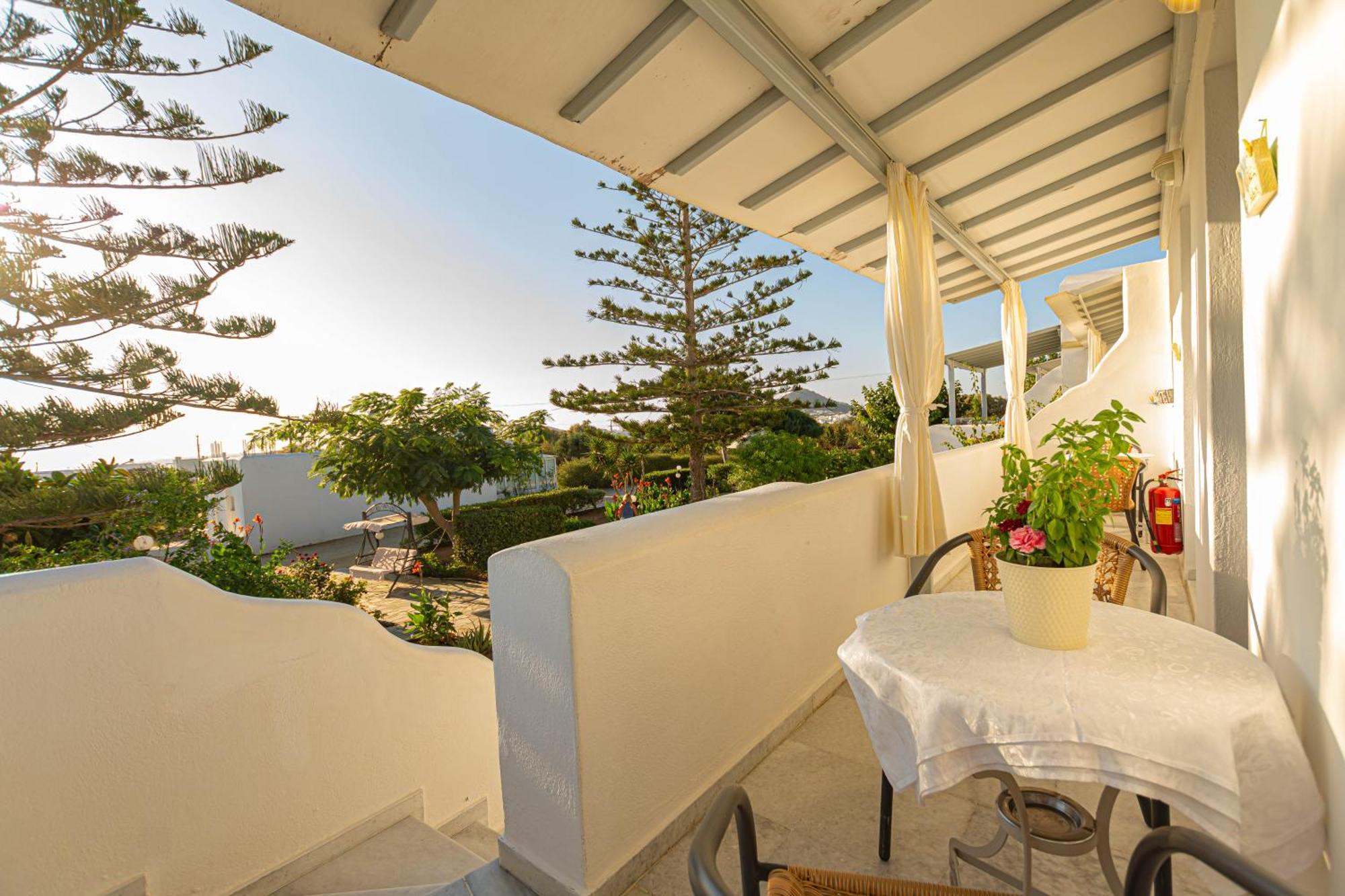 Aparthotel Maroussa