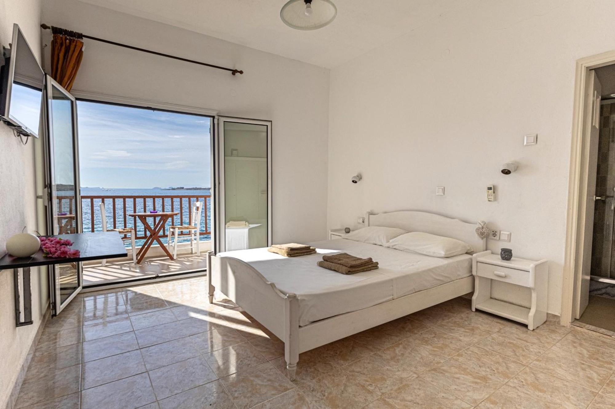 Apartment Petalides *