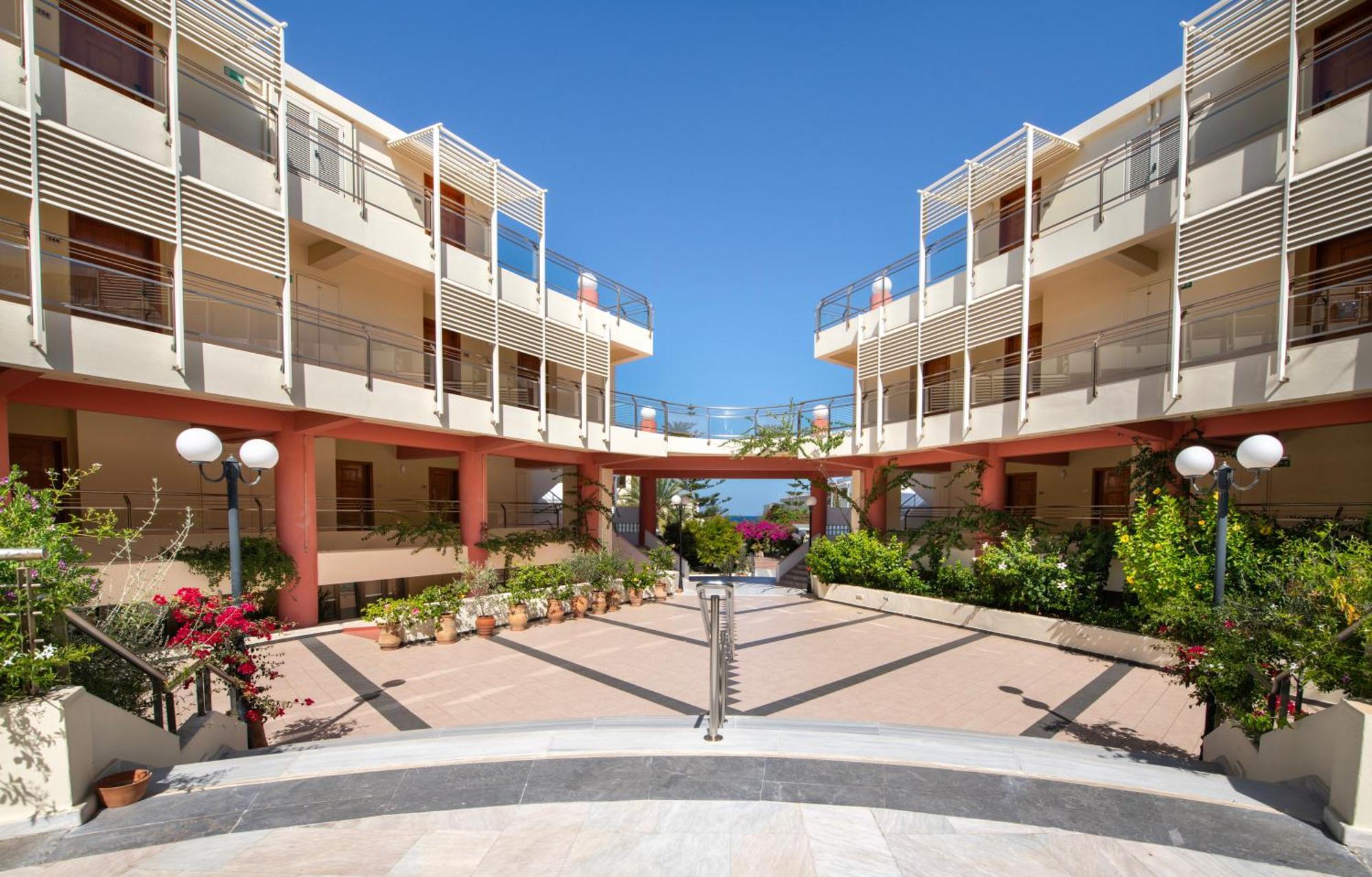 Hydramis Palace Resort 5*