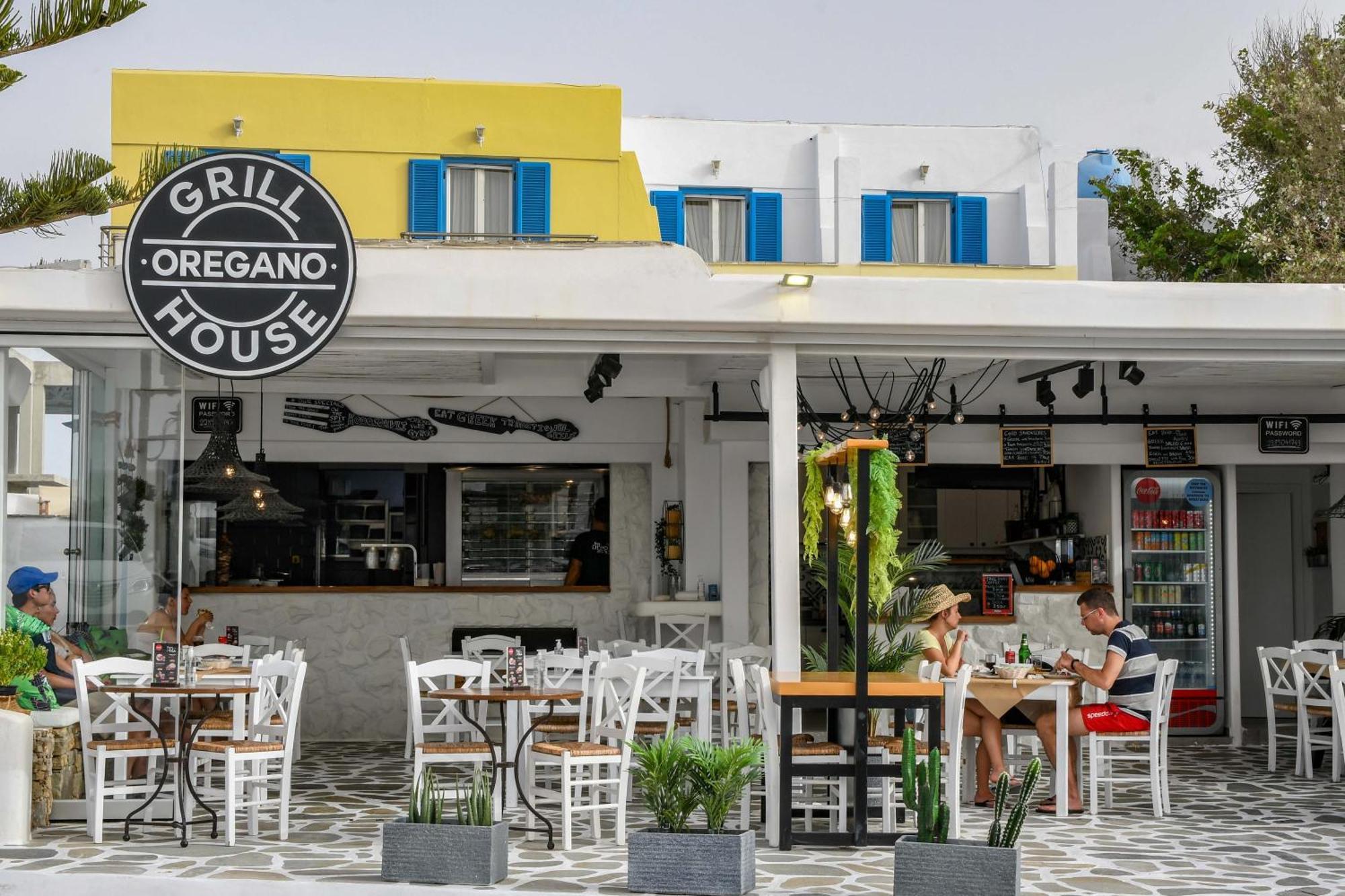 Aggeliki's Diamond Aparthotel 2*