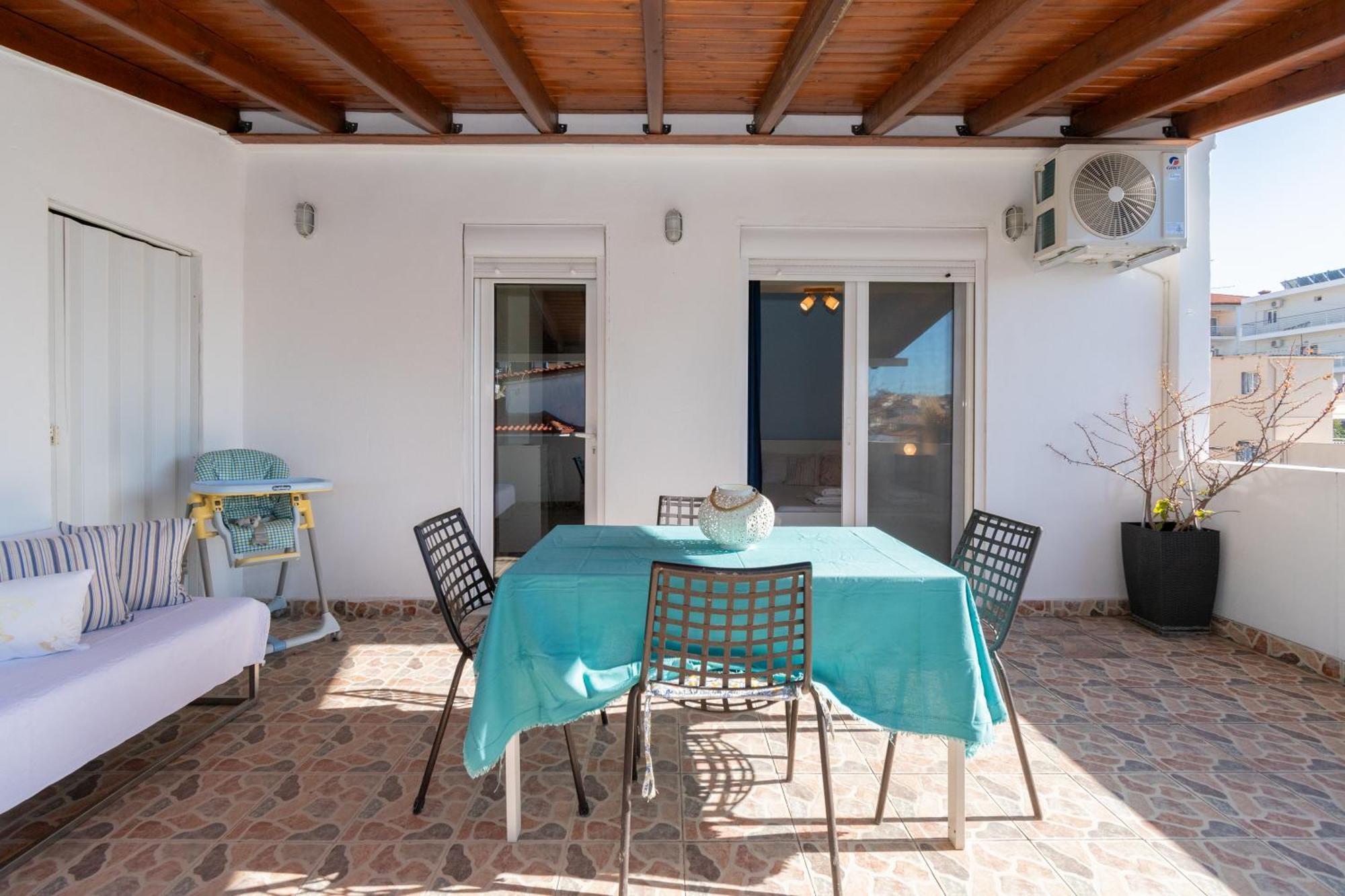 The Sunset Balcony Apartment Neos Marmaras