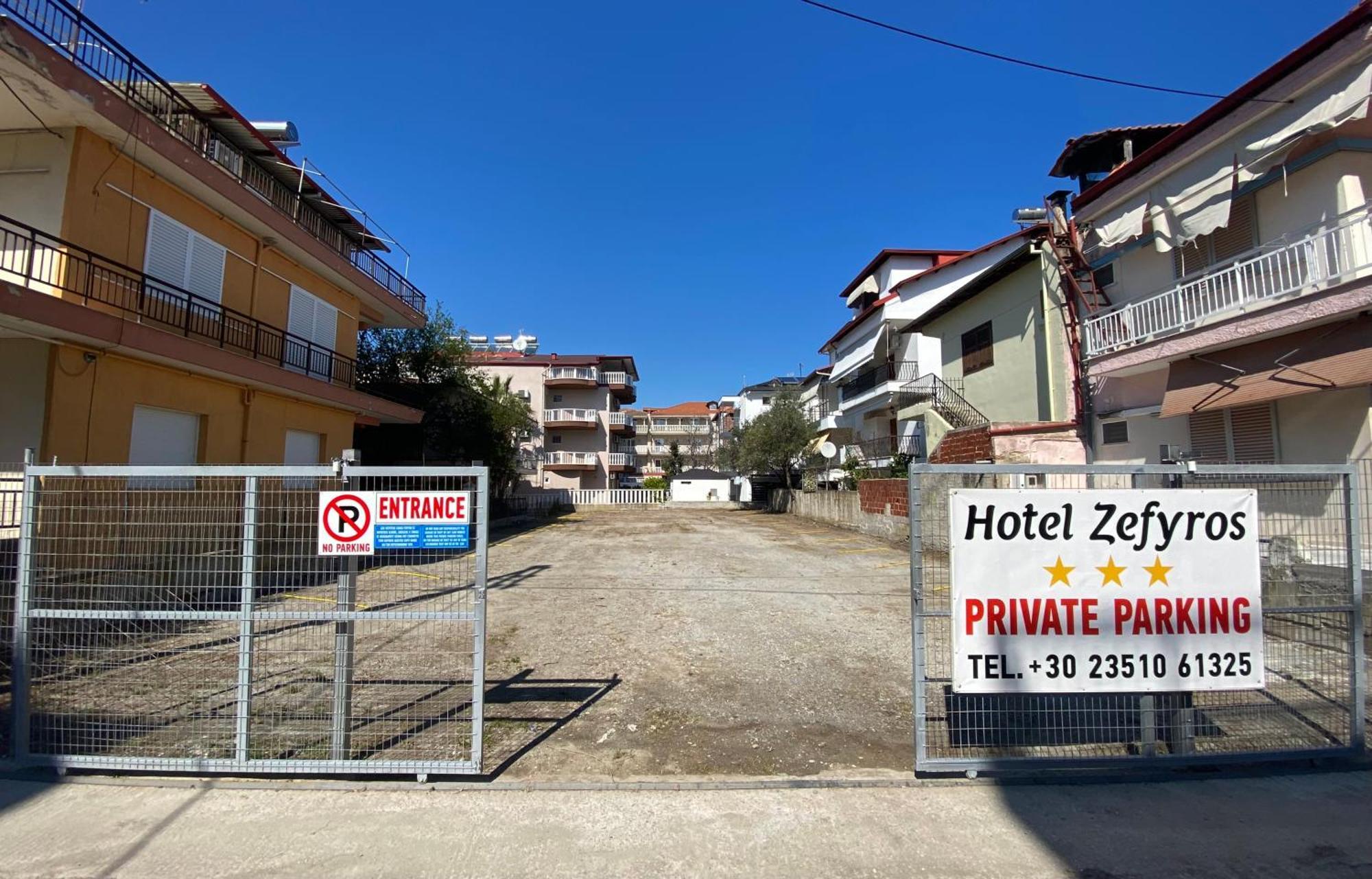 Hotel Zefyros 3*