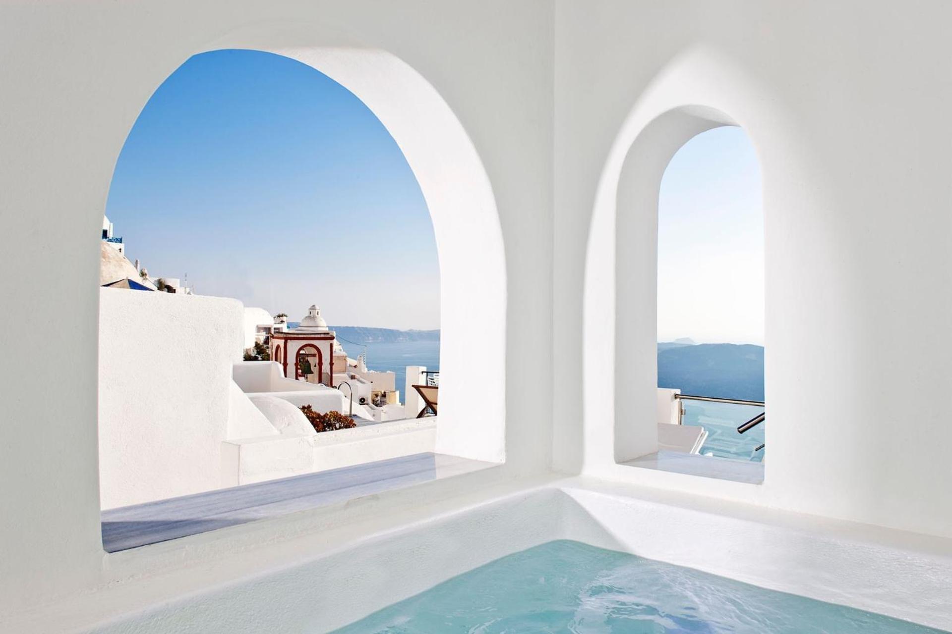 Venetian-Style Santorini Villa 1 Bedroom Villa Astroglia Beautiful Caldera Sea Views Private Jacuzzi Fira Fira (Santorini)