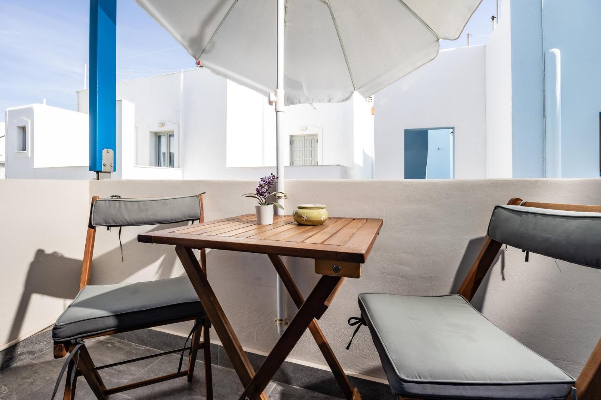 Lefkes Aparthotel *