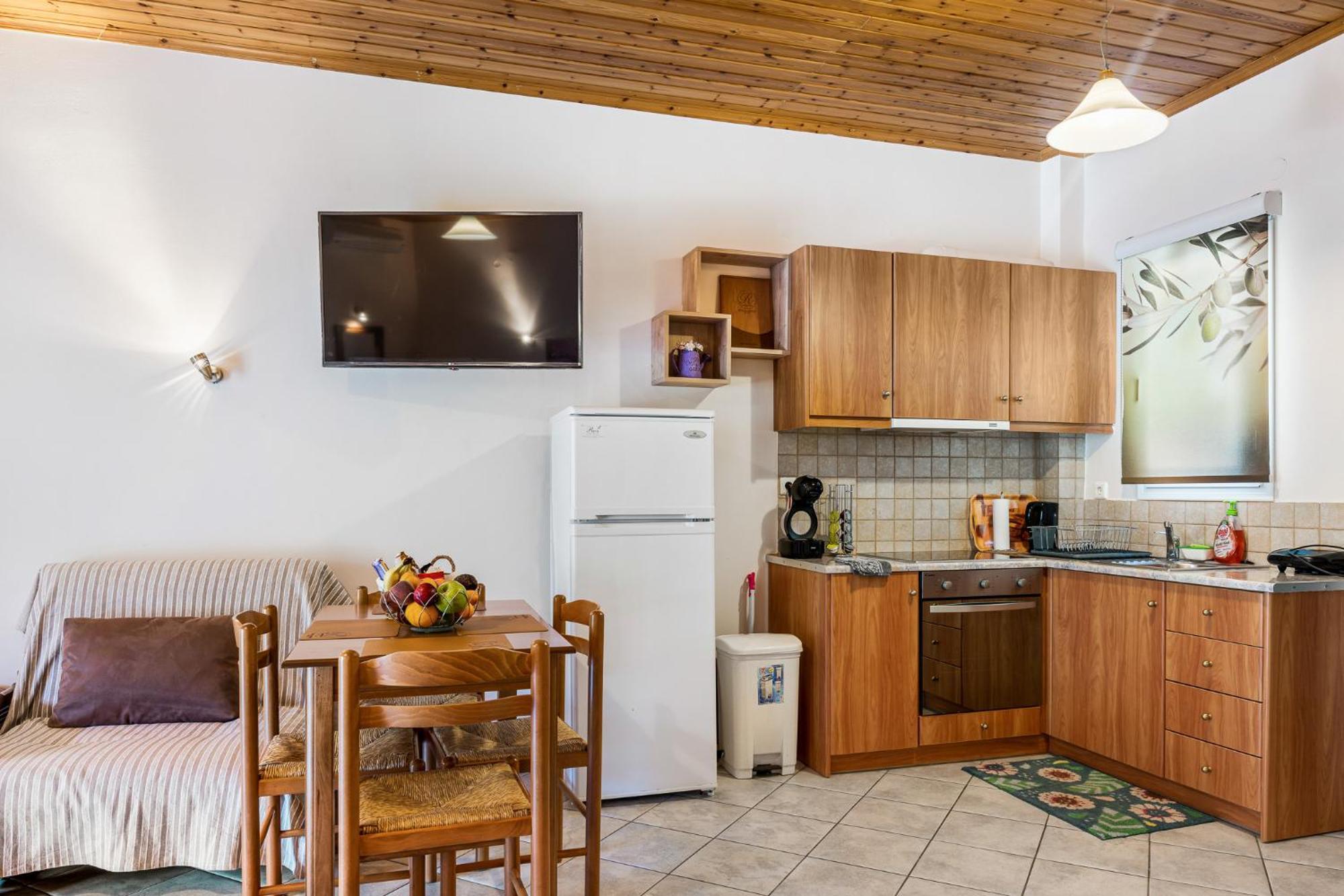 Apartment Rania Agios Nikitas