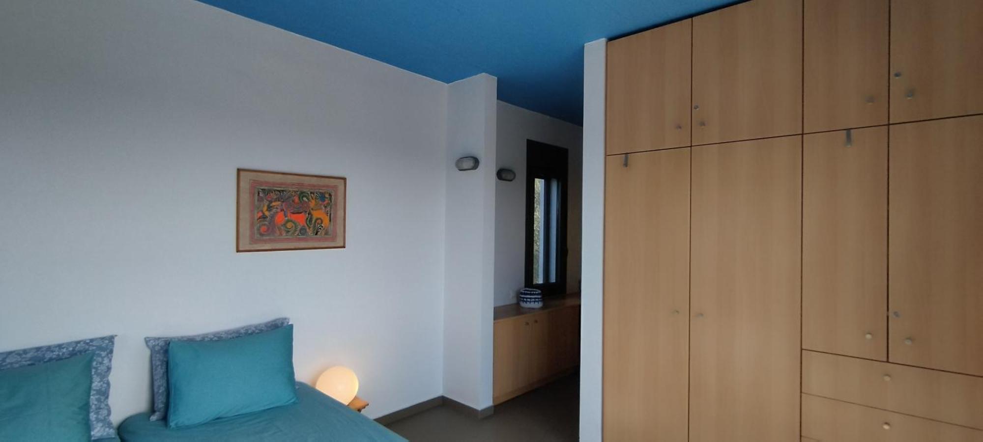 Villa Liofyto - Stylish With Views To Foinikounda Bay *