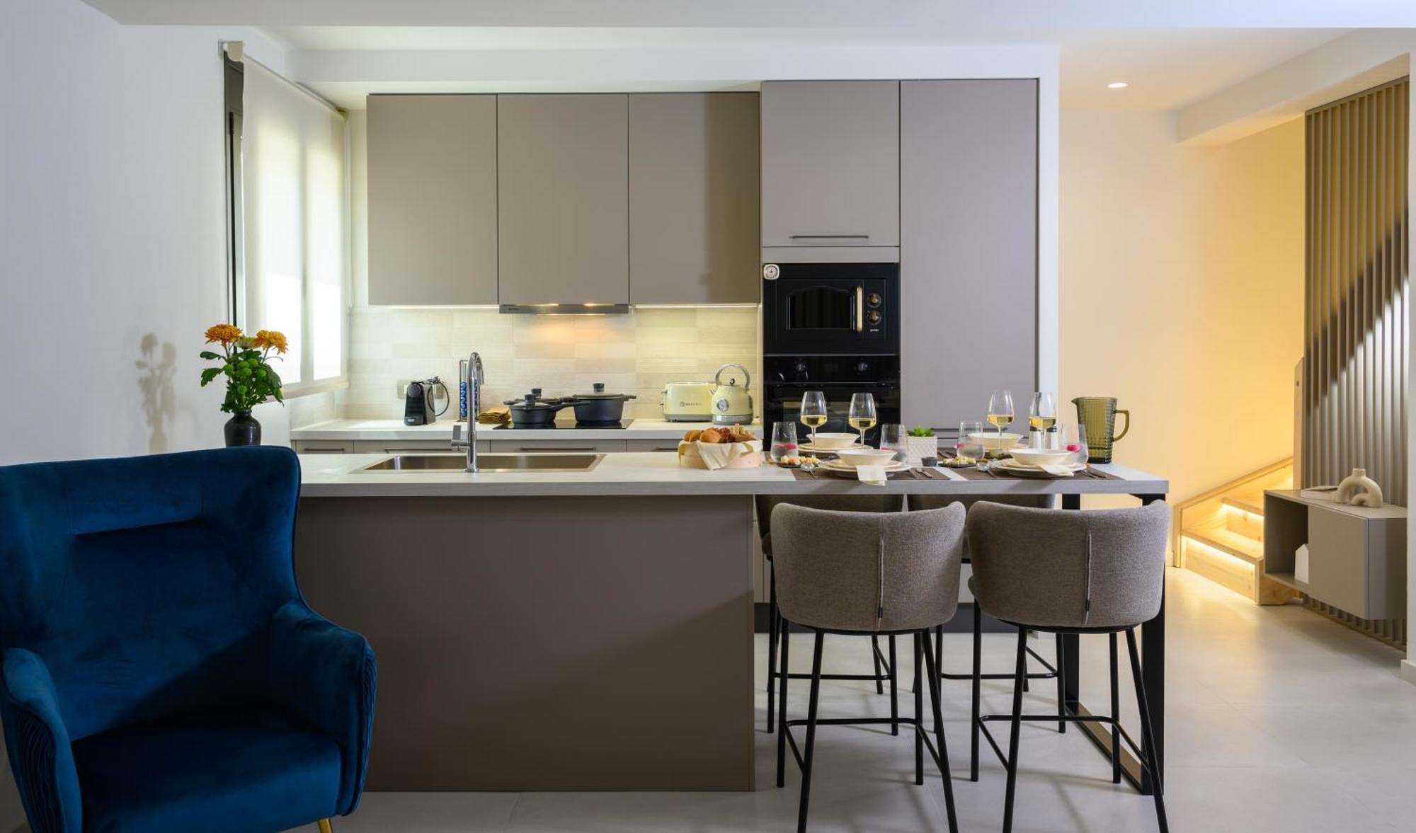 Kalos Luxury Homes, Beachside Experience Voulisma Istro