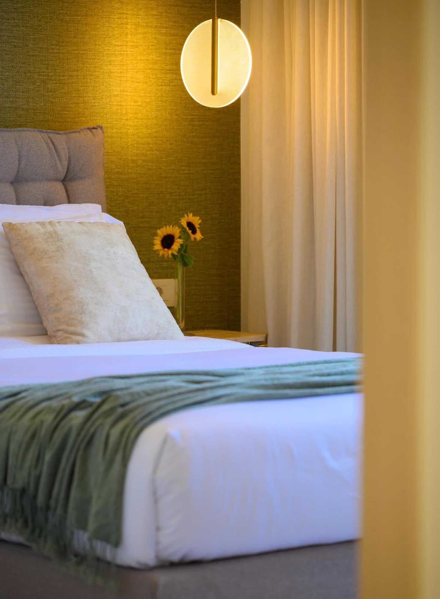 Kalos Luxury Homes, Beachside Experience Voulisma * Istro